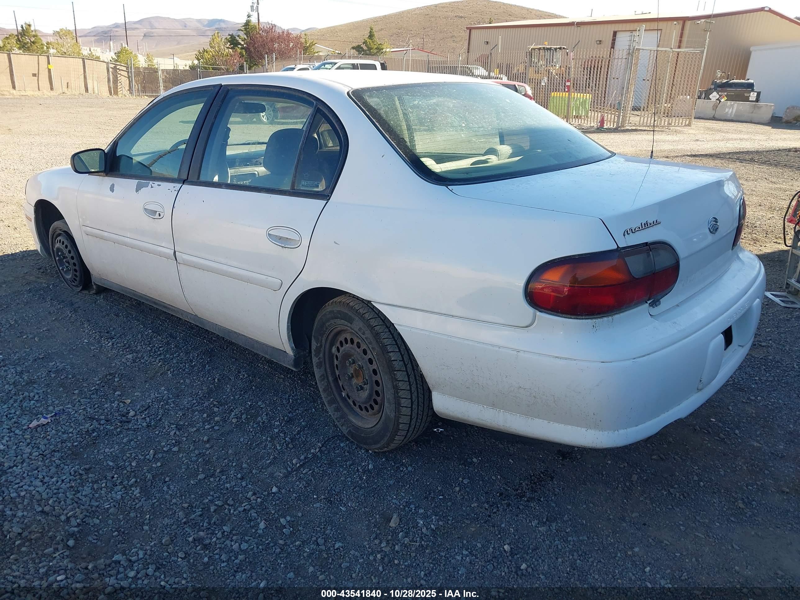 CHEVROLET MALIBU image 3