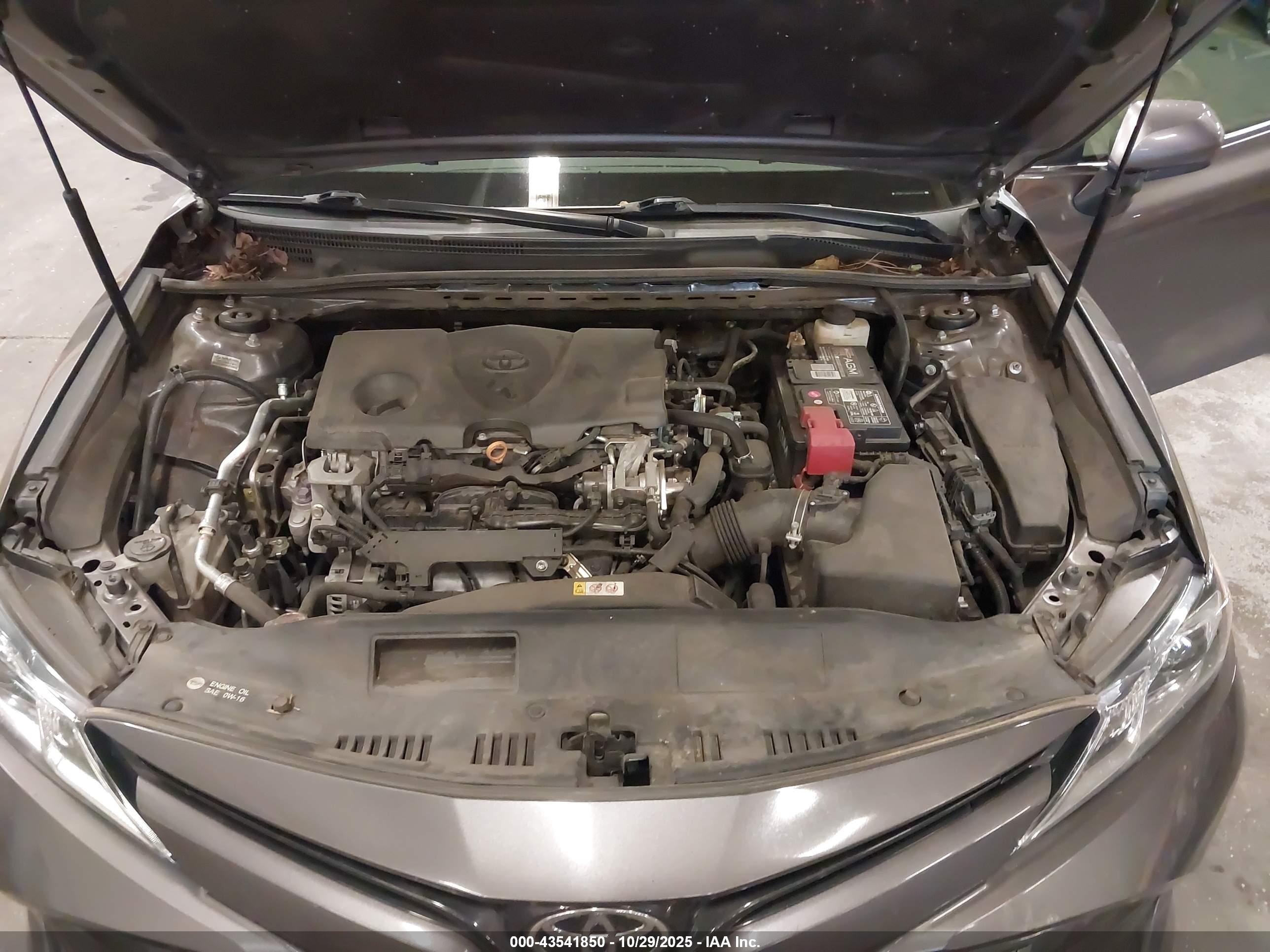 TOYOTA CAMRY image 10