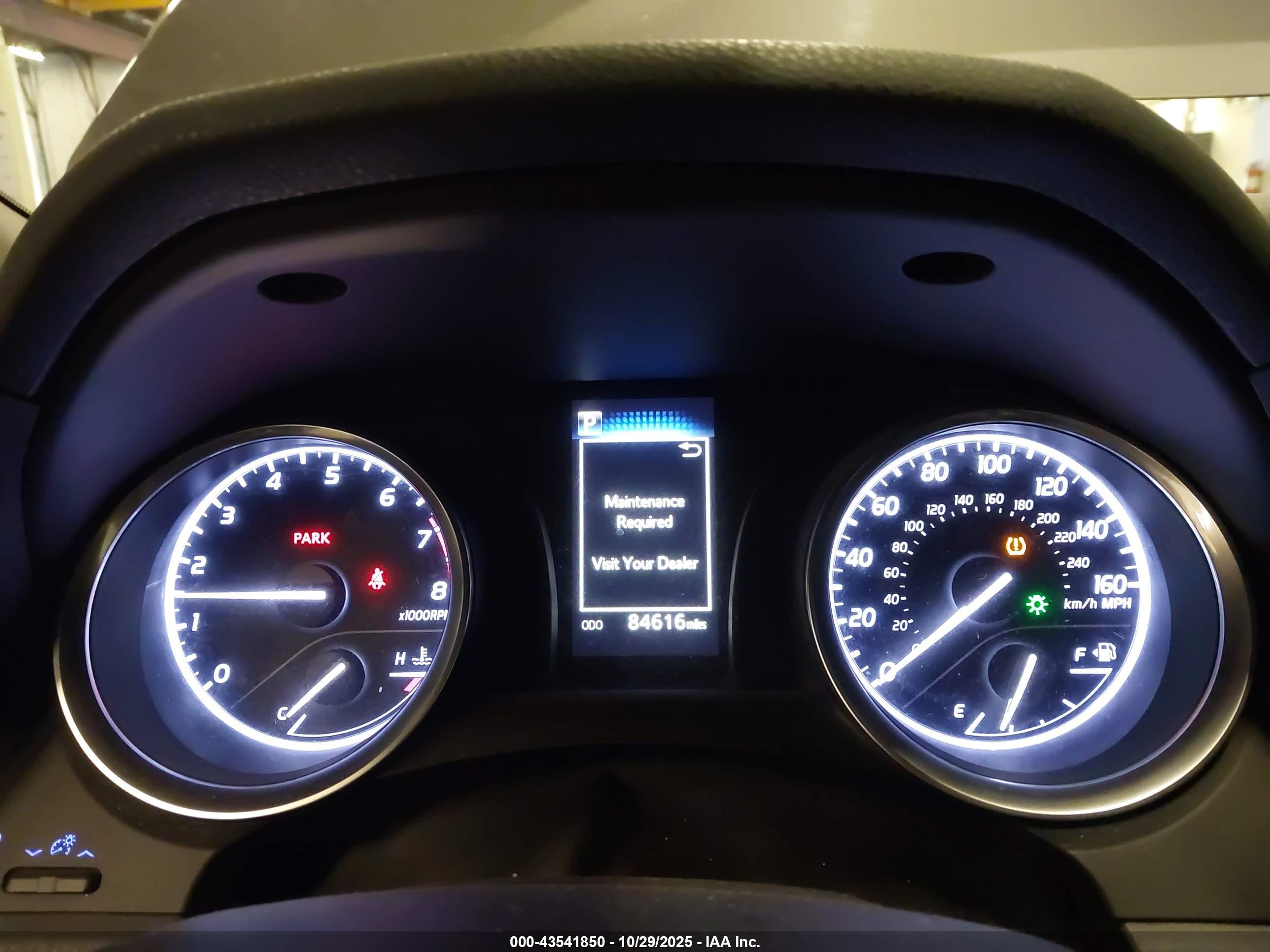 TOYOTA CAMRY image 7