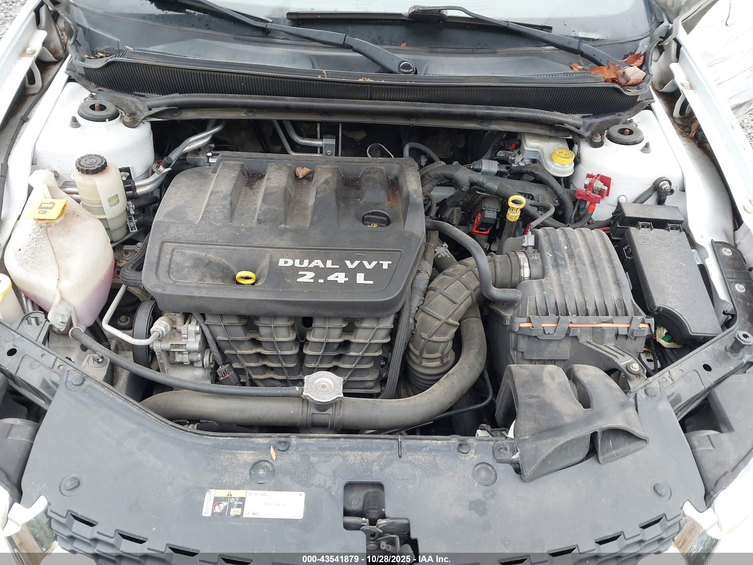 DODGE AVENGER image 10