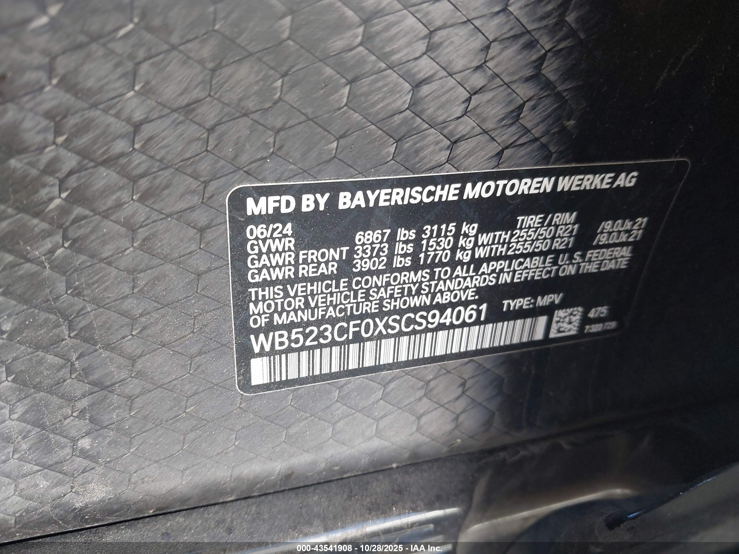 BMW IX image 9