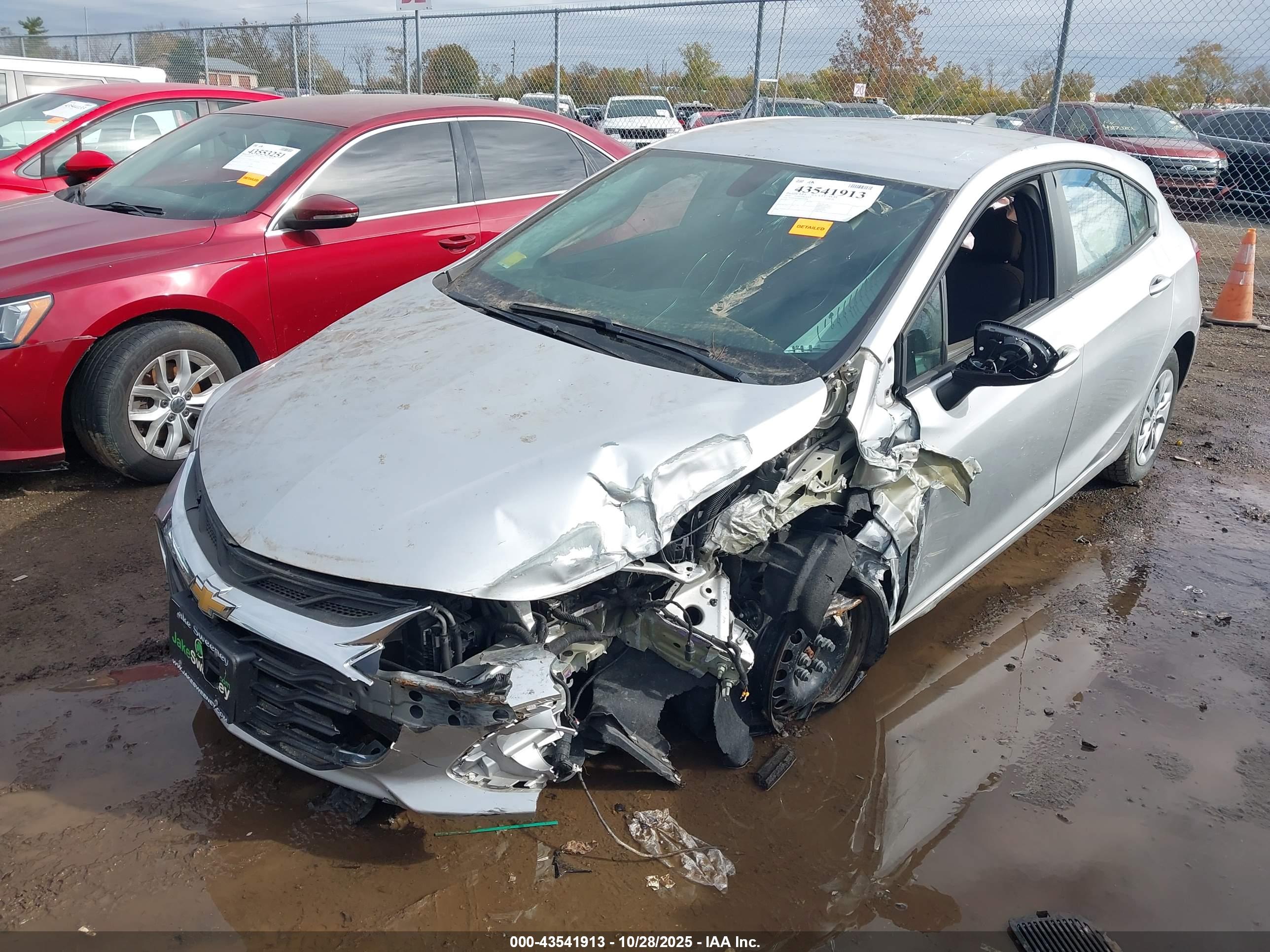 CHEVROLET CRUZE image 6