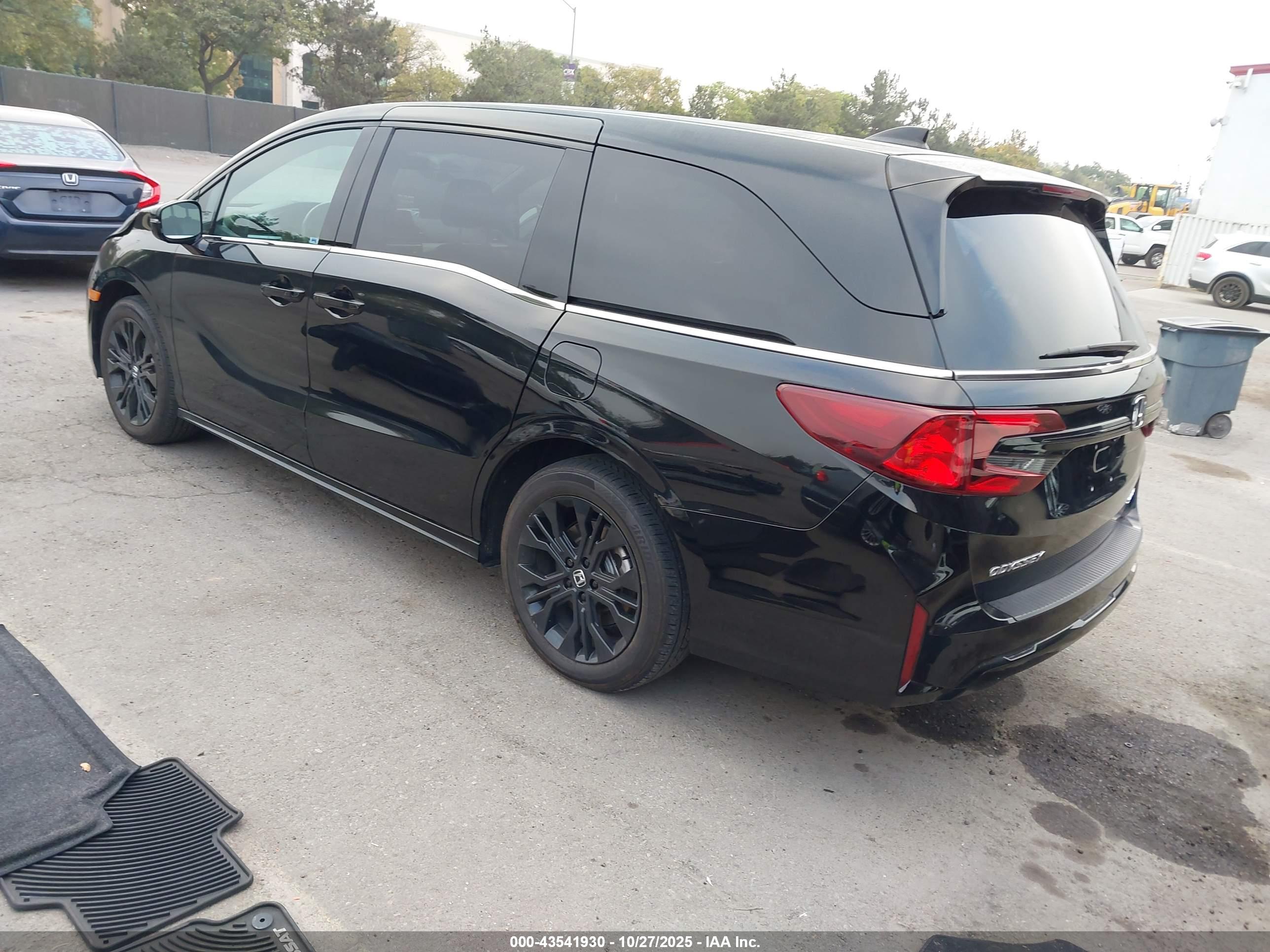 HONDA ODYSSEY image 3