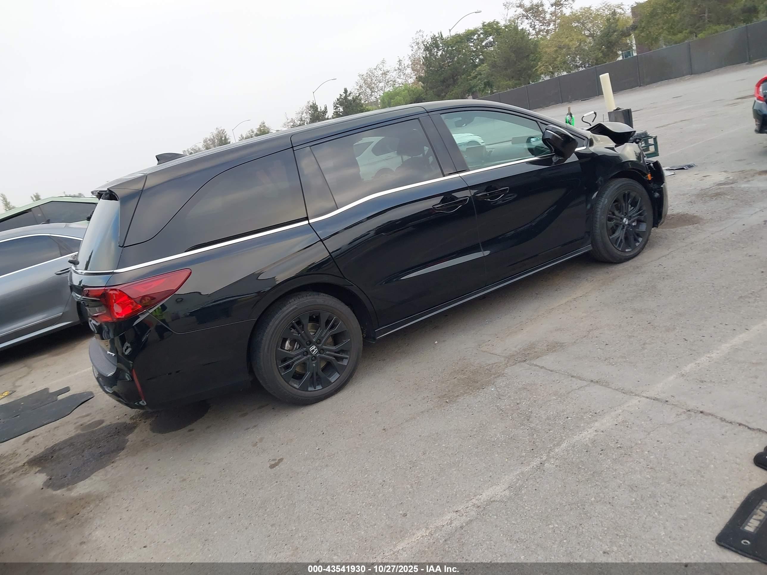 HONDA ODYSSEY image 4