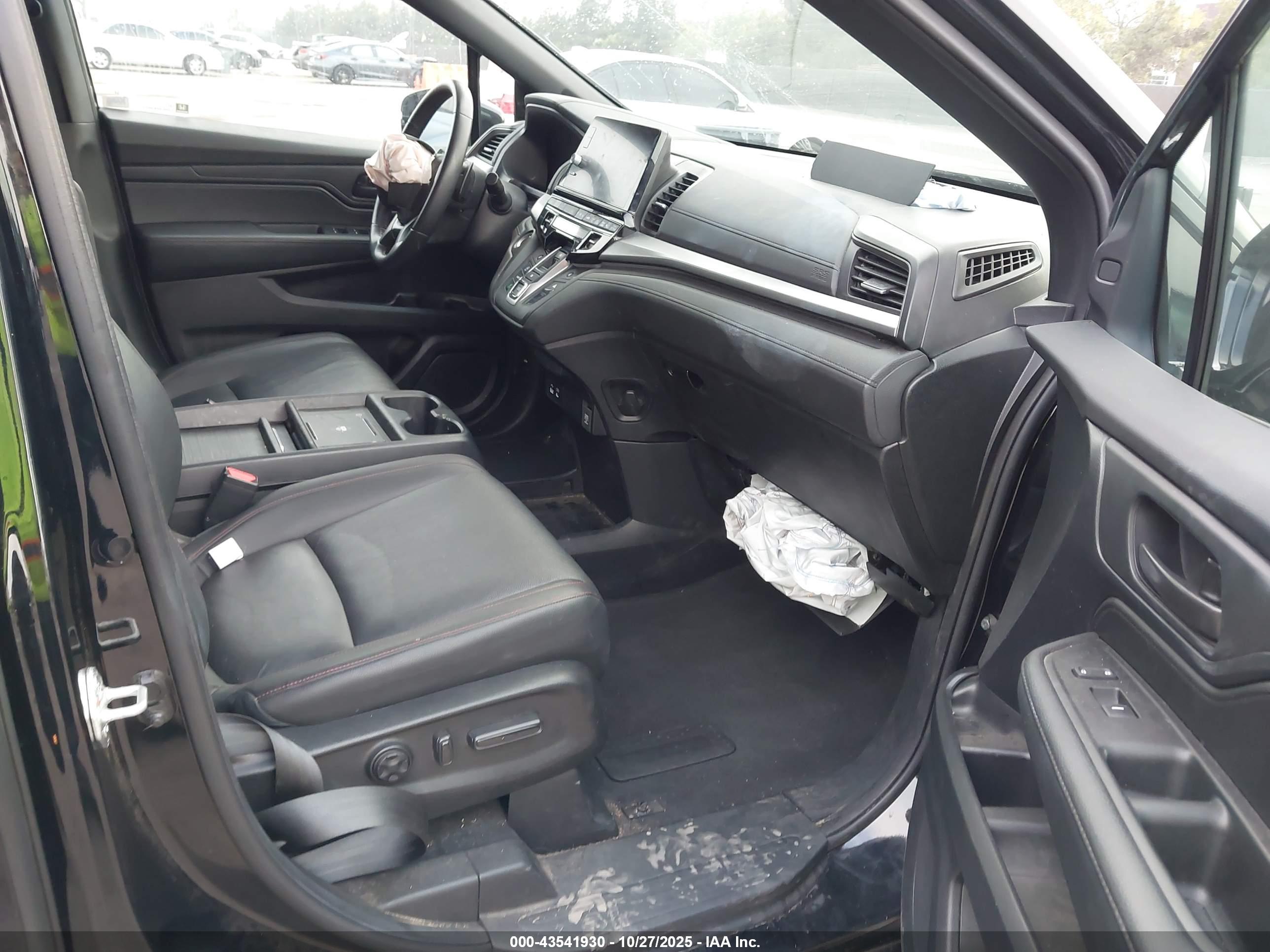 HONDA ODYSSEY image 5