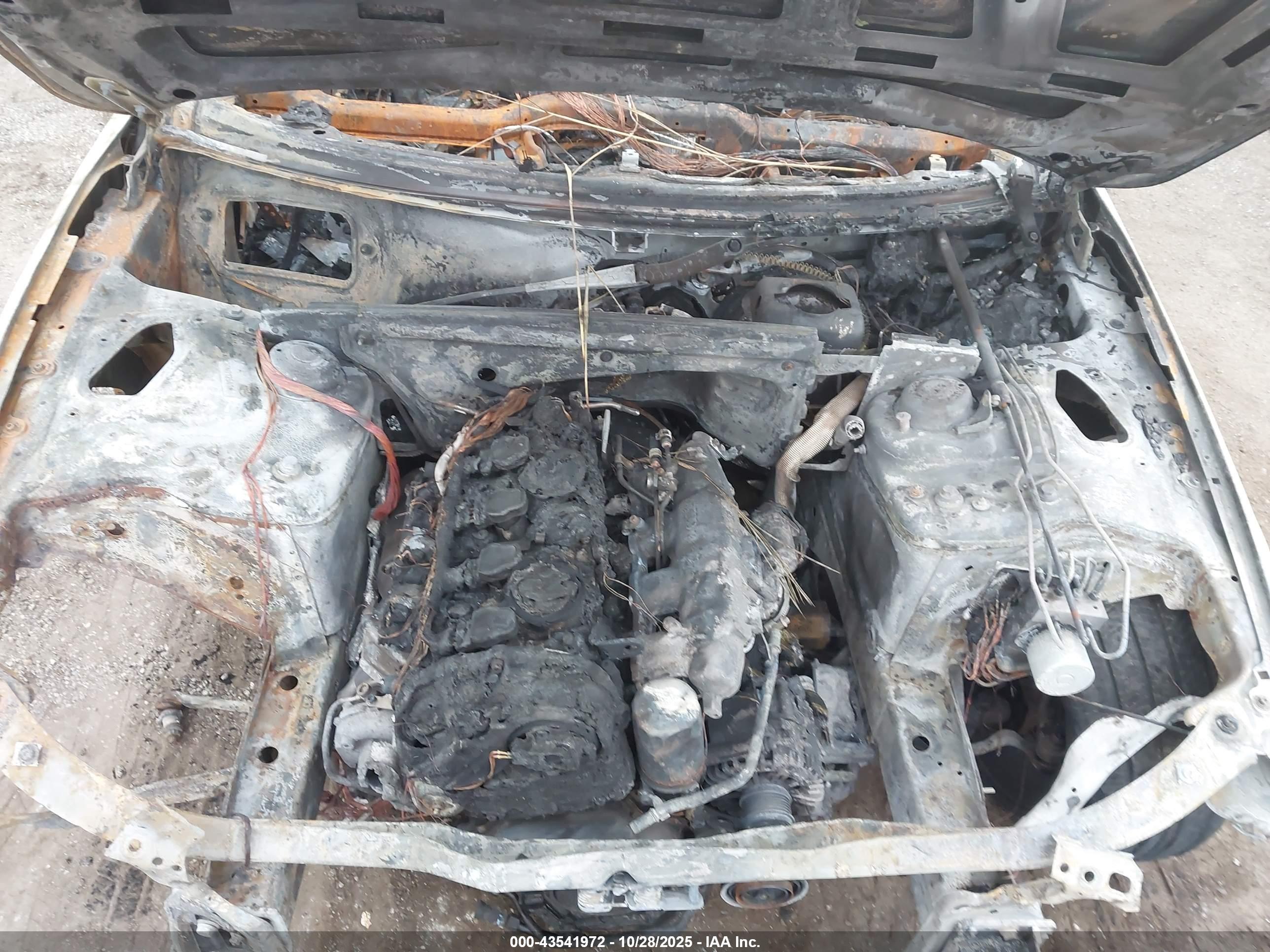 AUDI A4 image 10