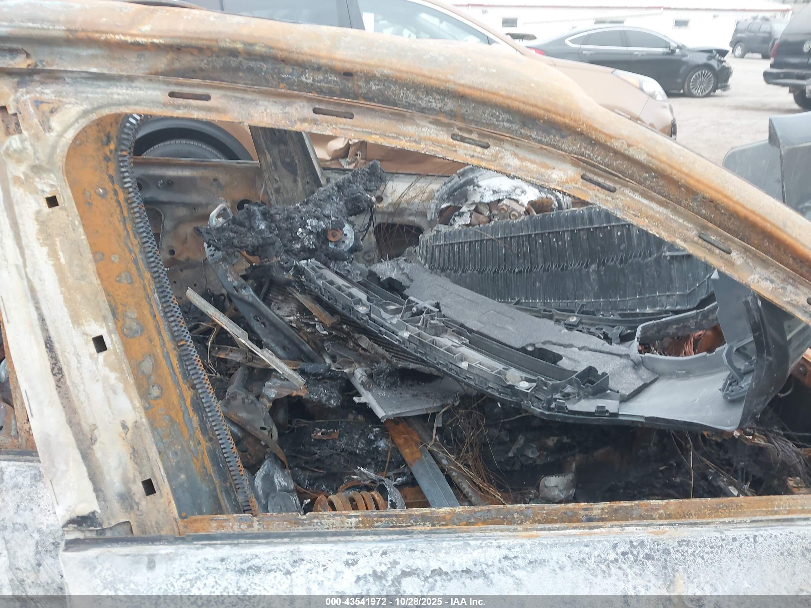 AUDI A4 image 5