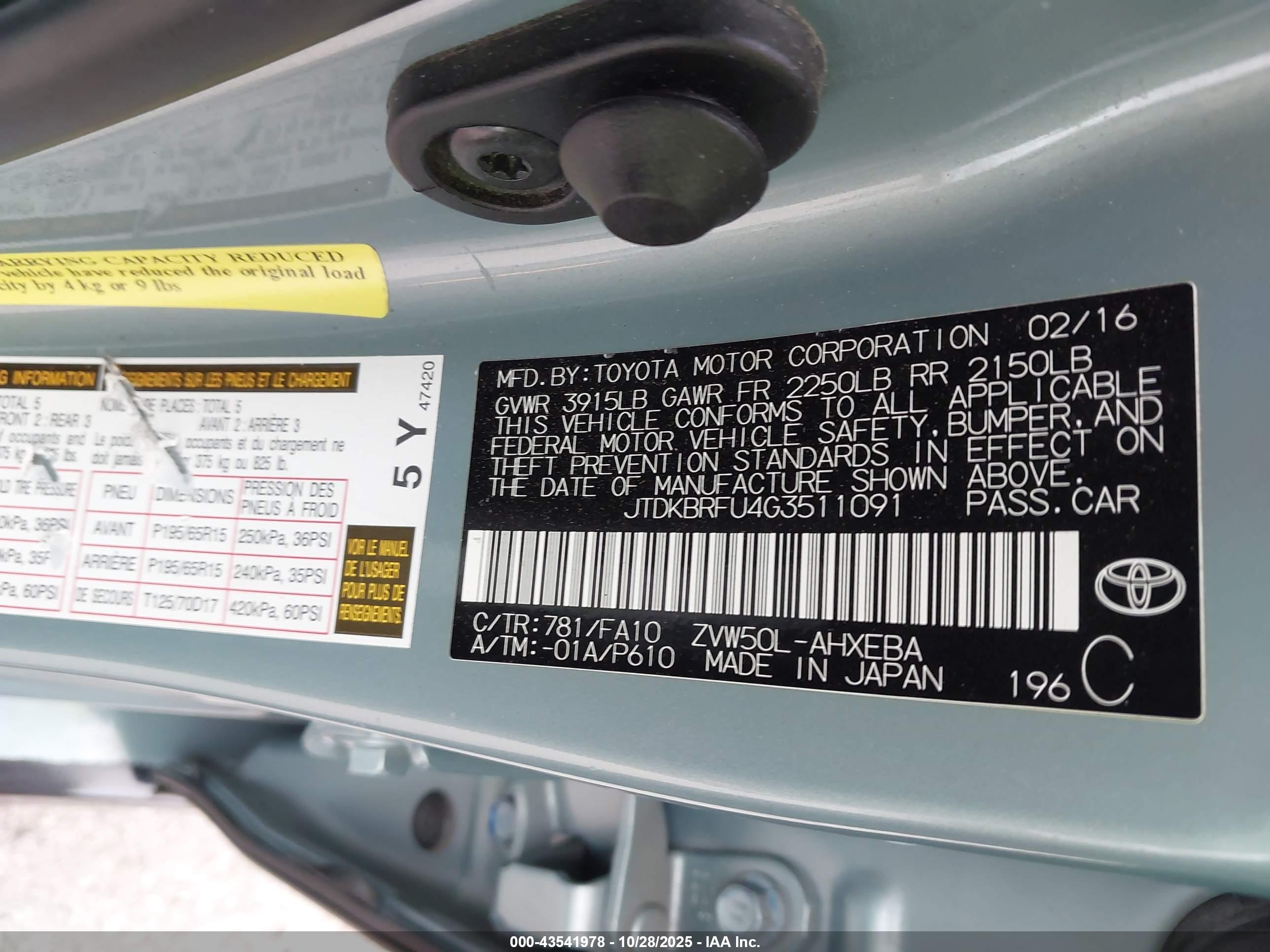TOYOTA PRIUS image 9