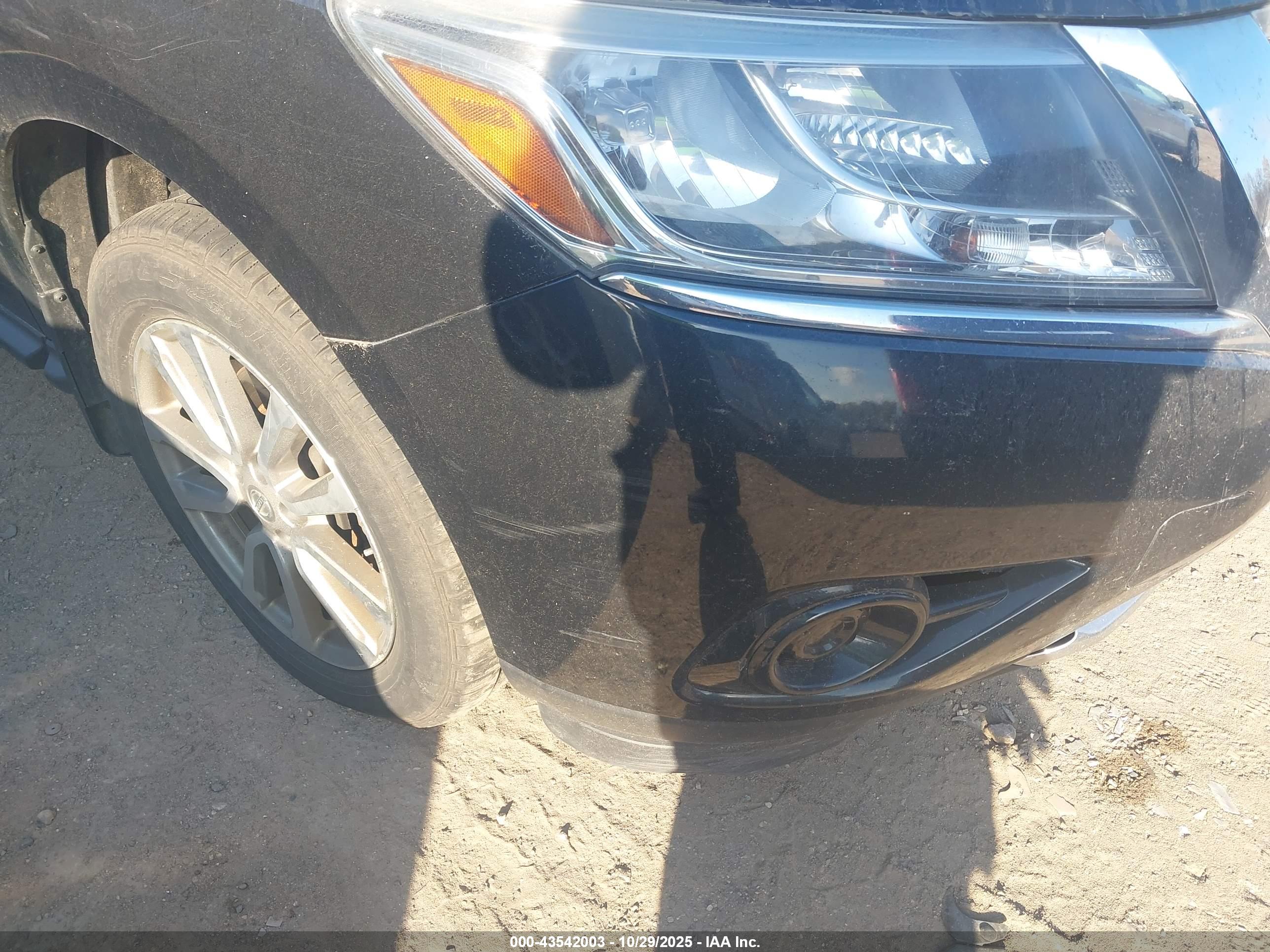 NISSAN PATHFINDER image 6