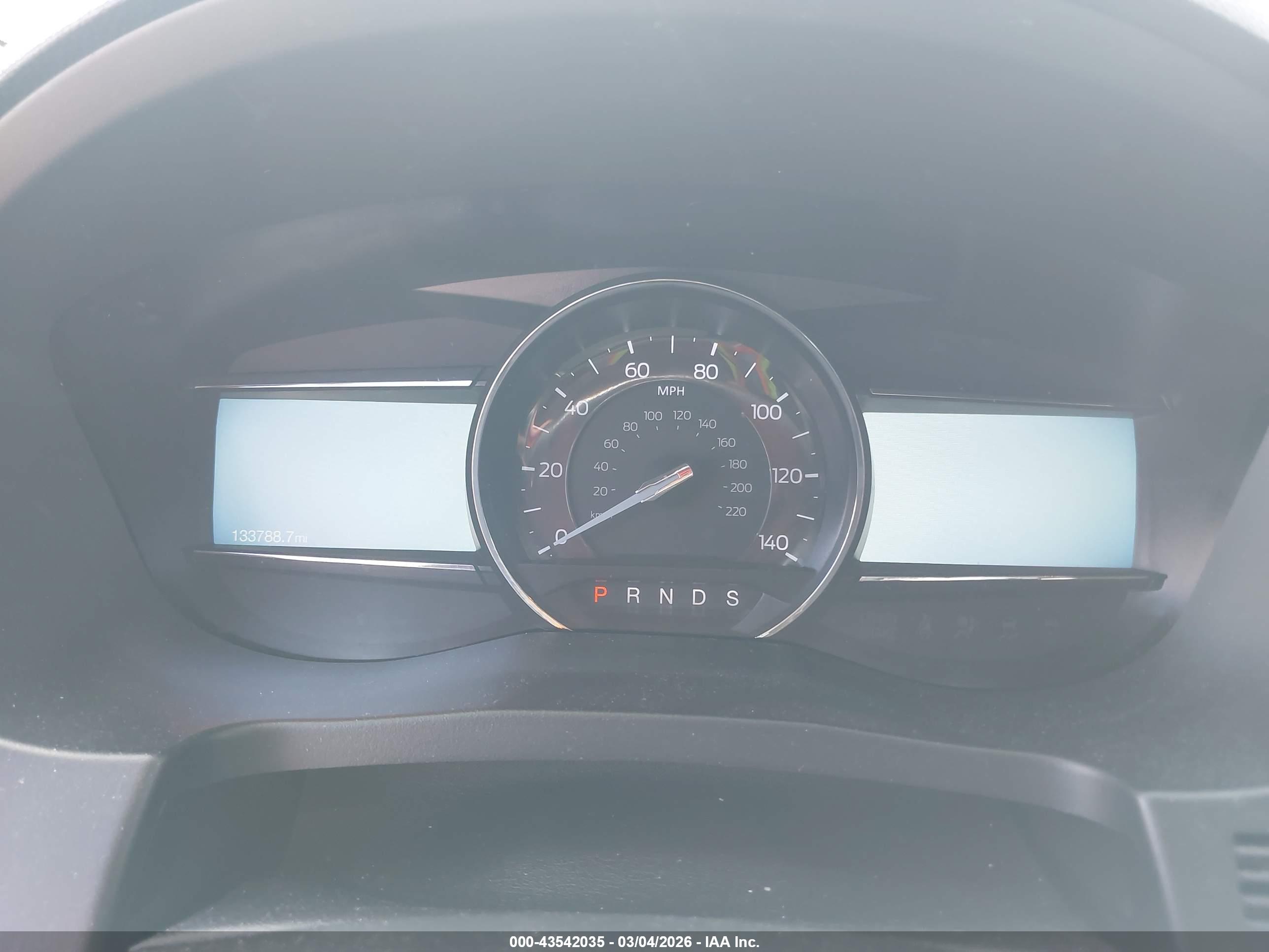 FORD EXPLORER image 7