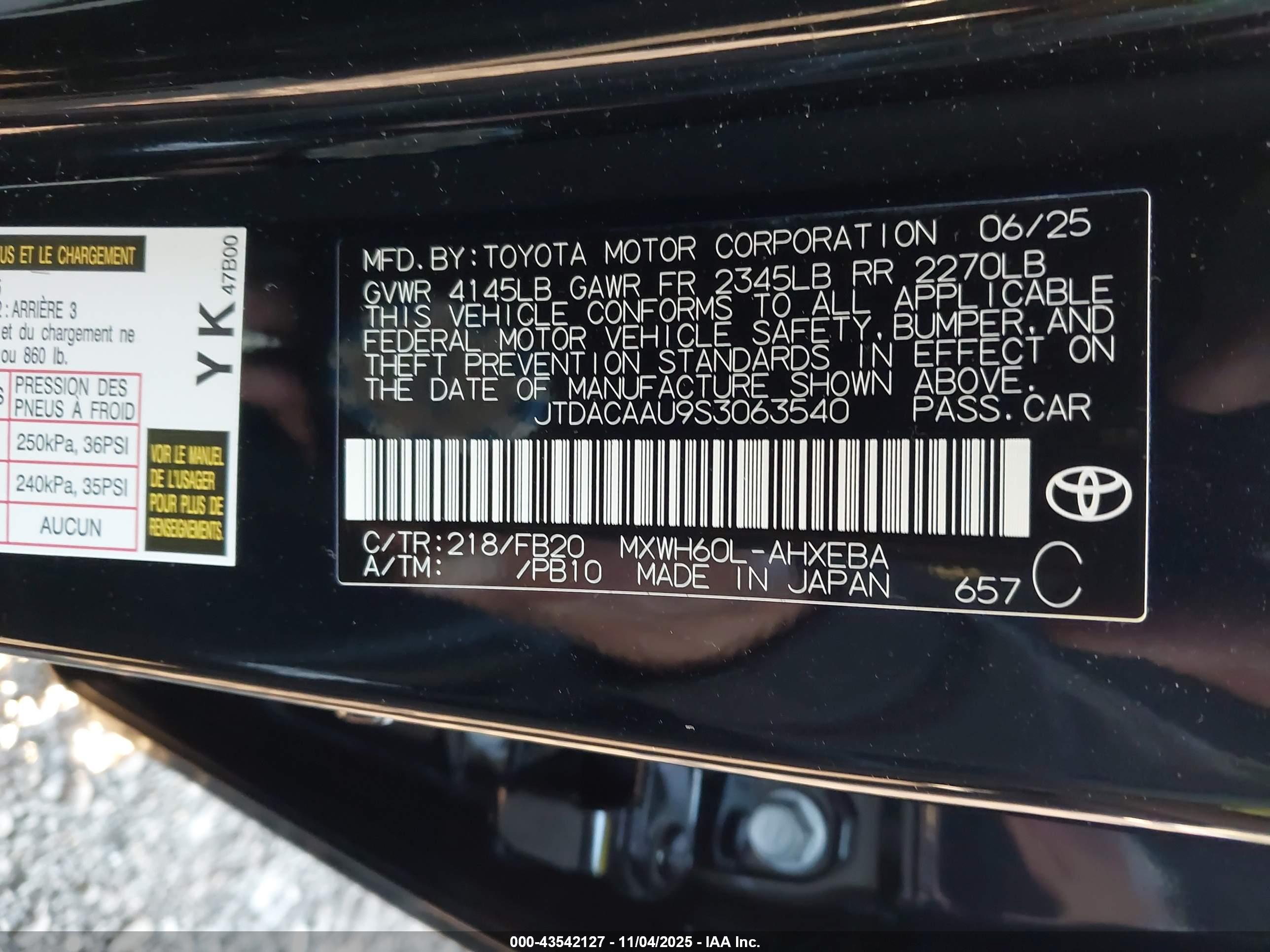 TOYOTA PRIUS image 9