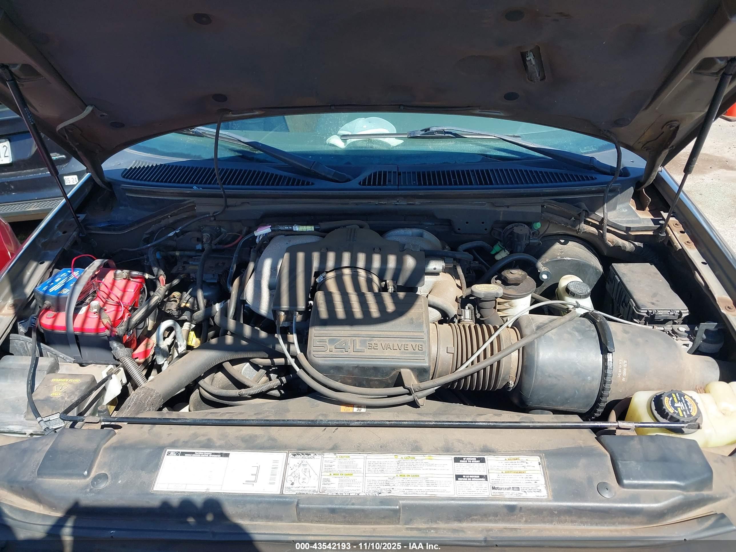 LINCOLN NAVIGATOR image 10