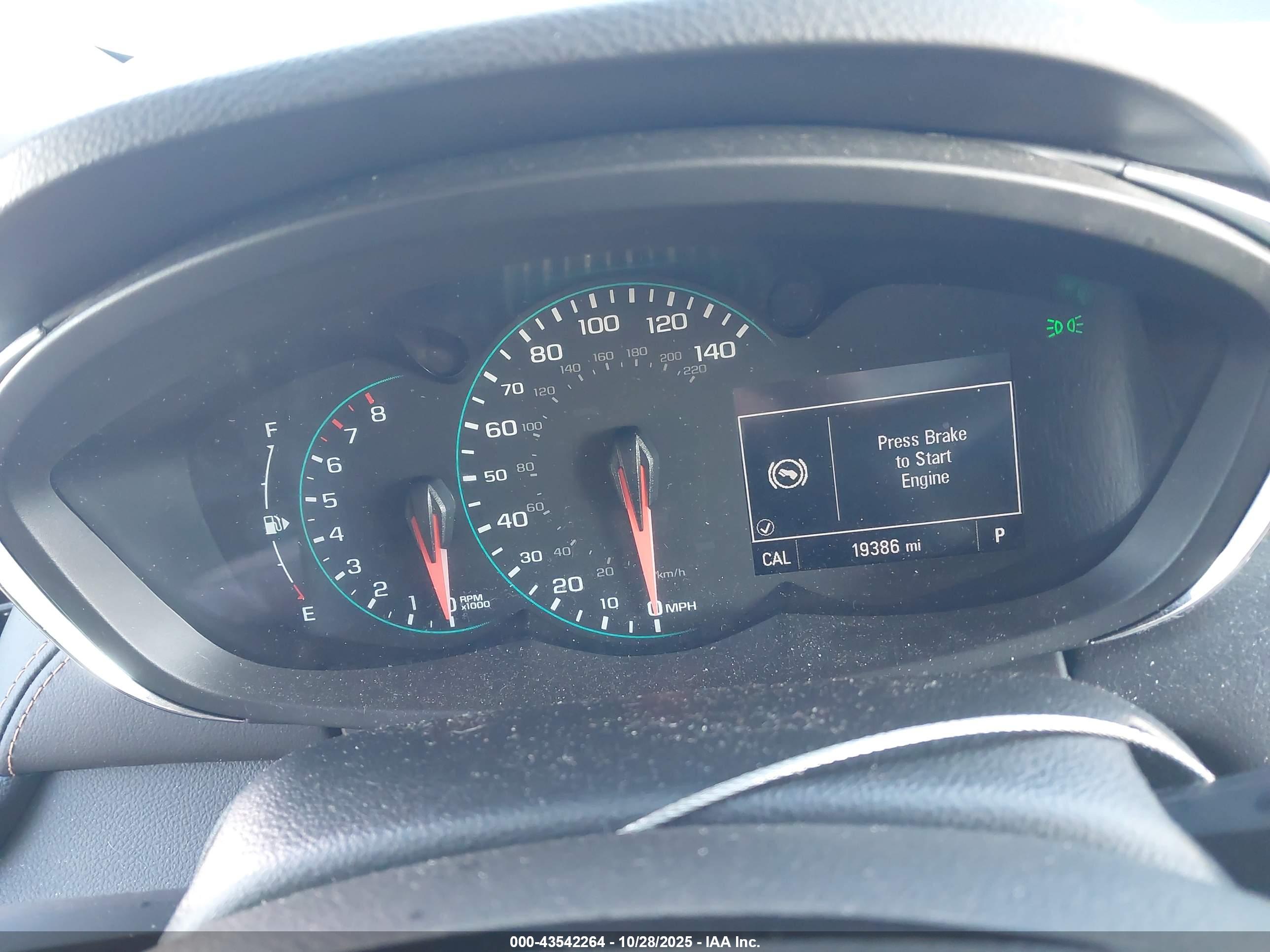 CHEVROLET TRAX image 7