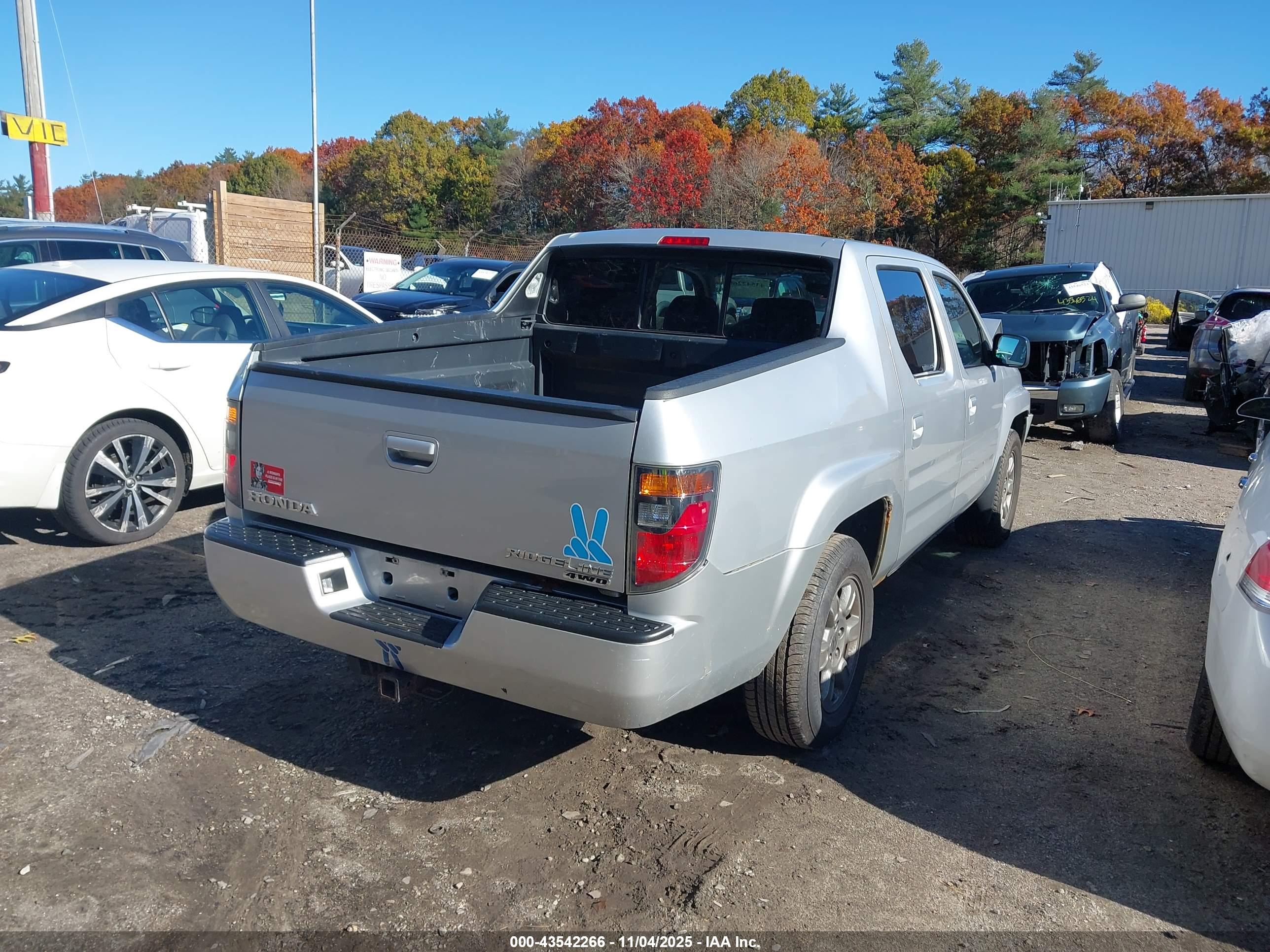 HONDA RIDGELINE image 4