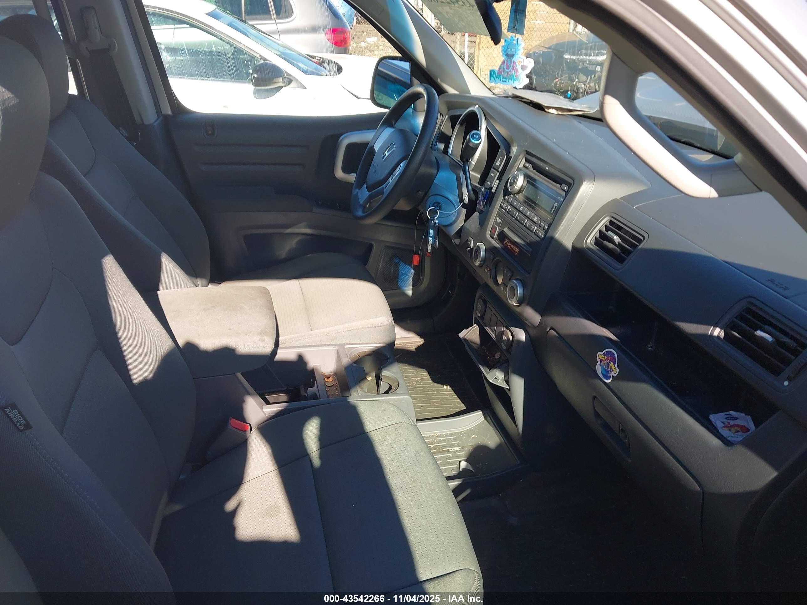 HONDA RIDGELINE image 5