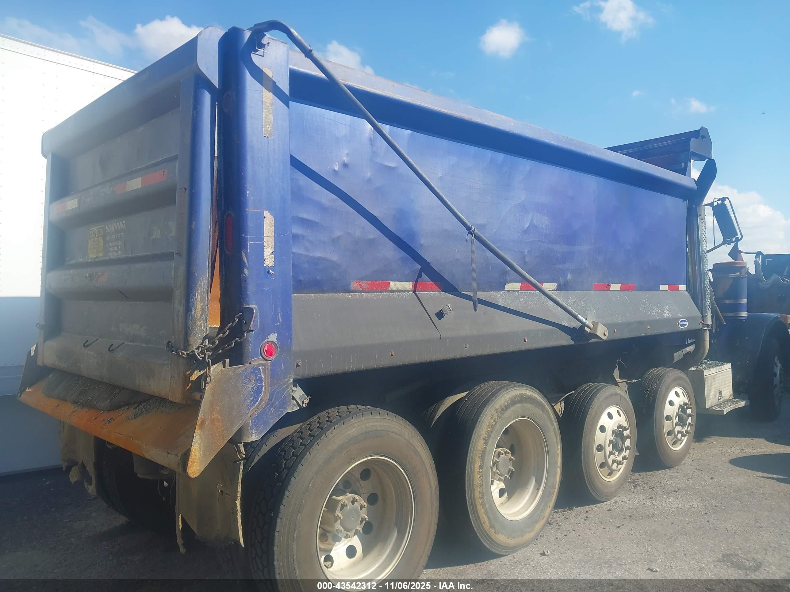 PETERBILT 367 image 4