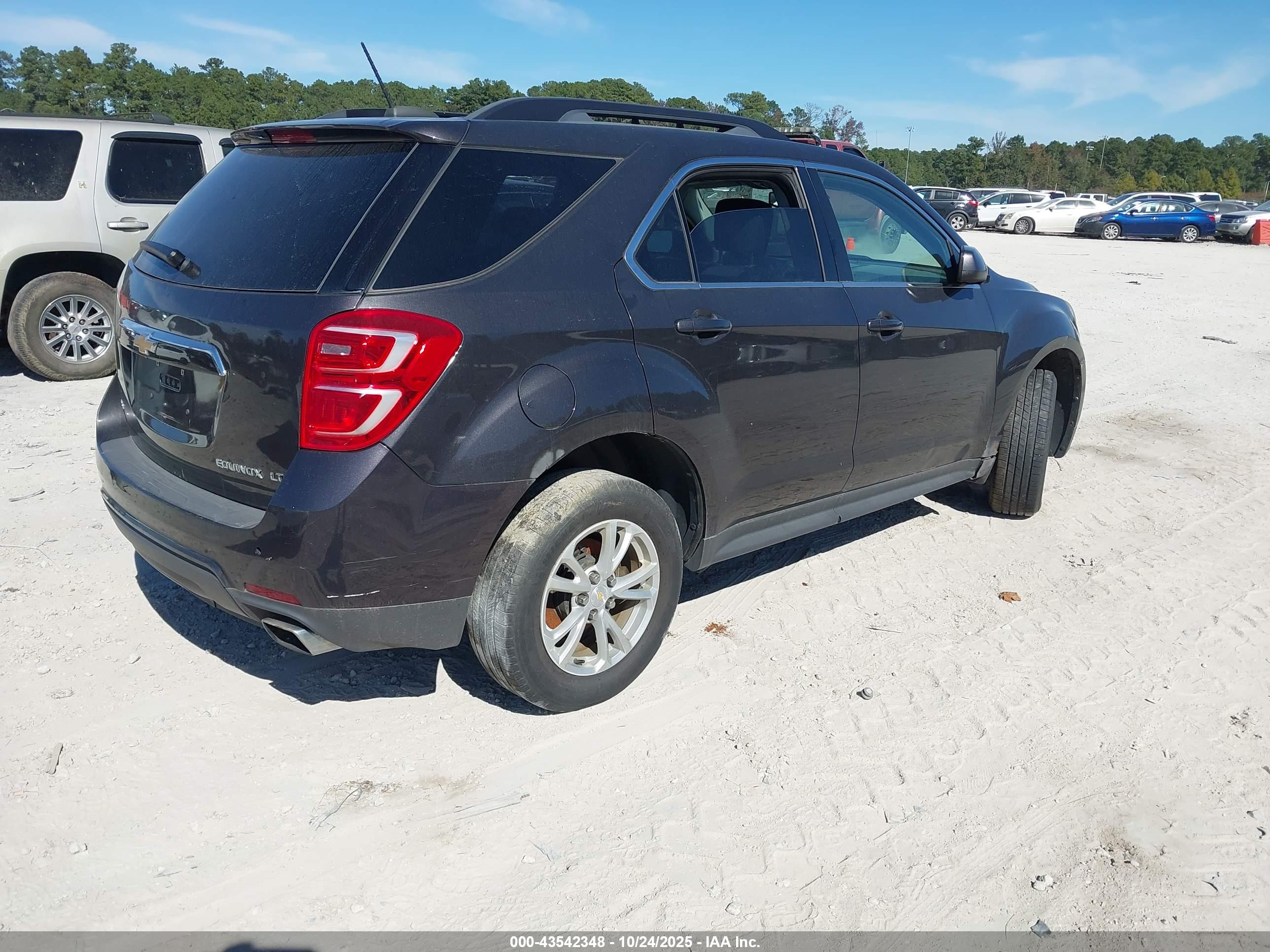 CHEVROLET EQUINOX image 4