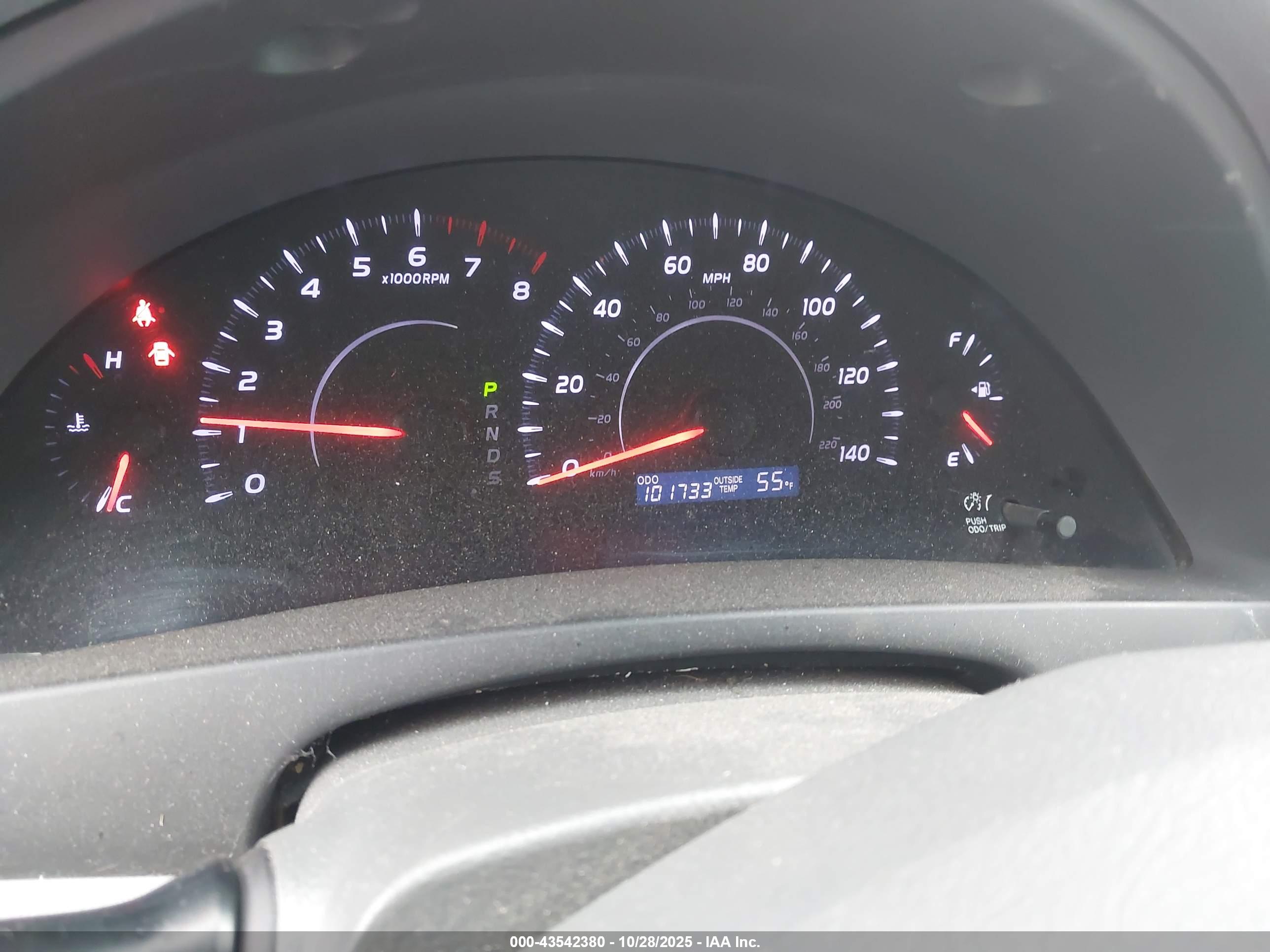TOYOTA CAMRY image 7
