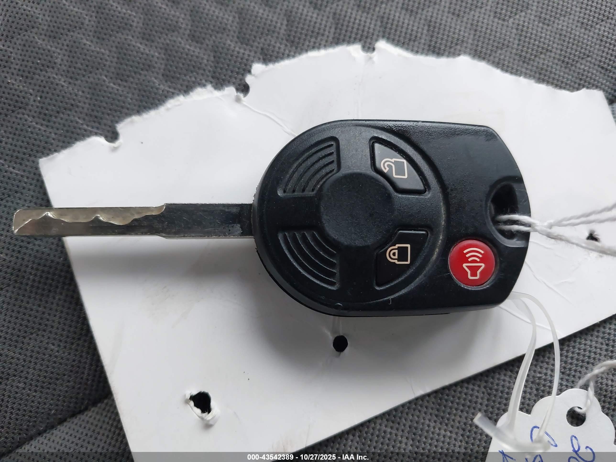 FORD ESCAPE image 11