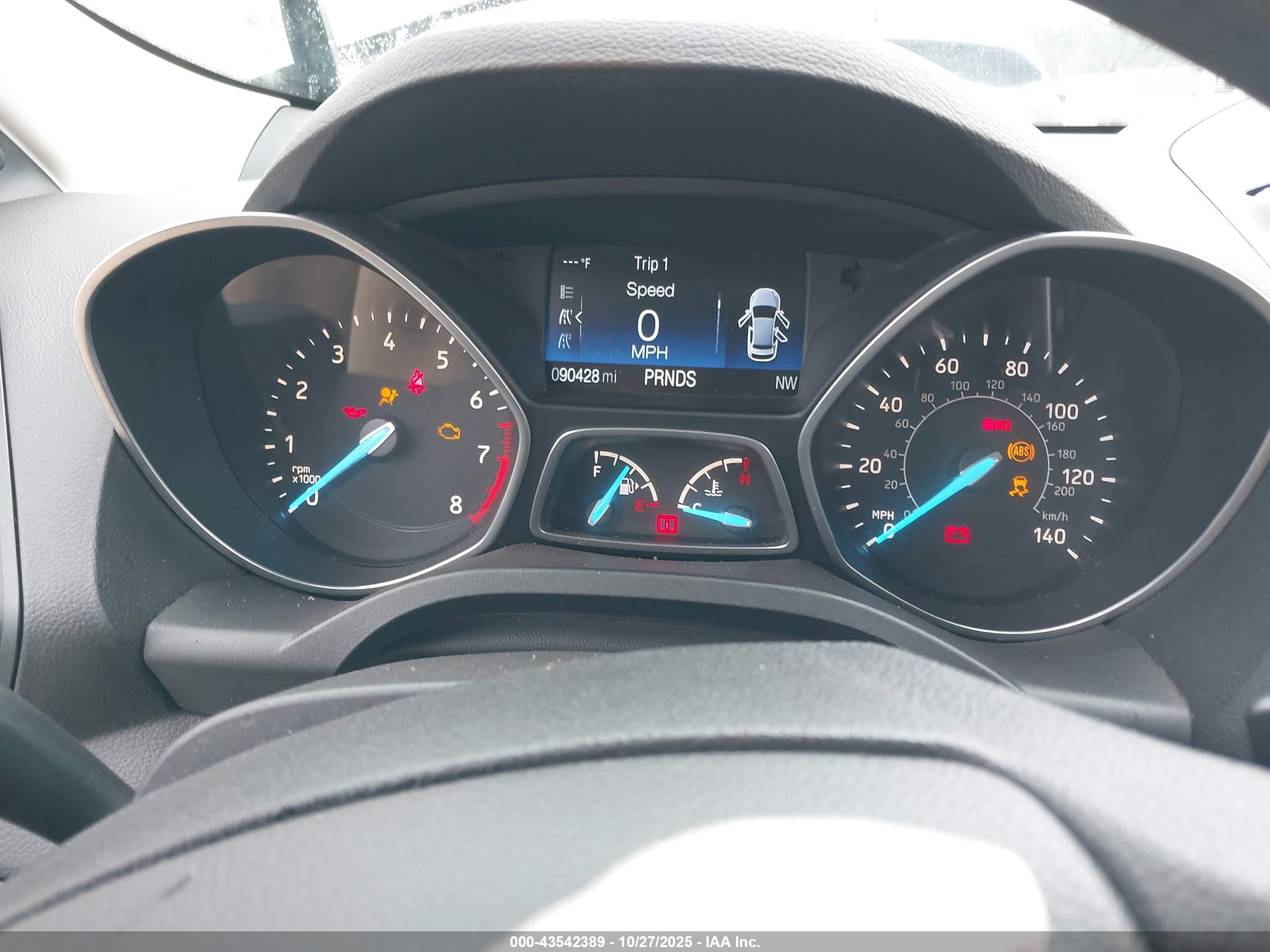 FORD ESCAPE image 7