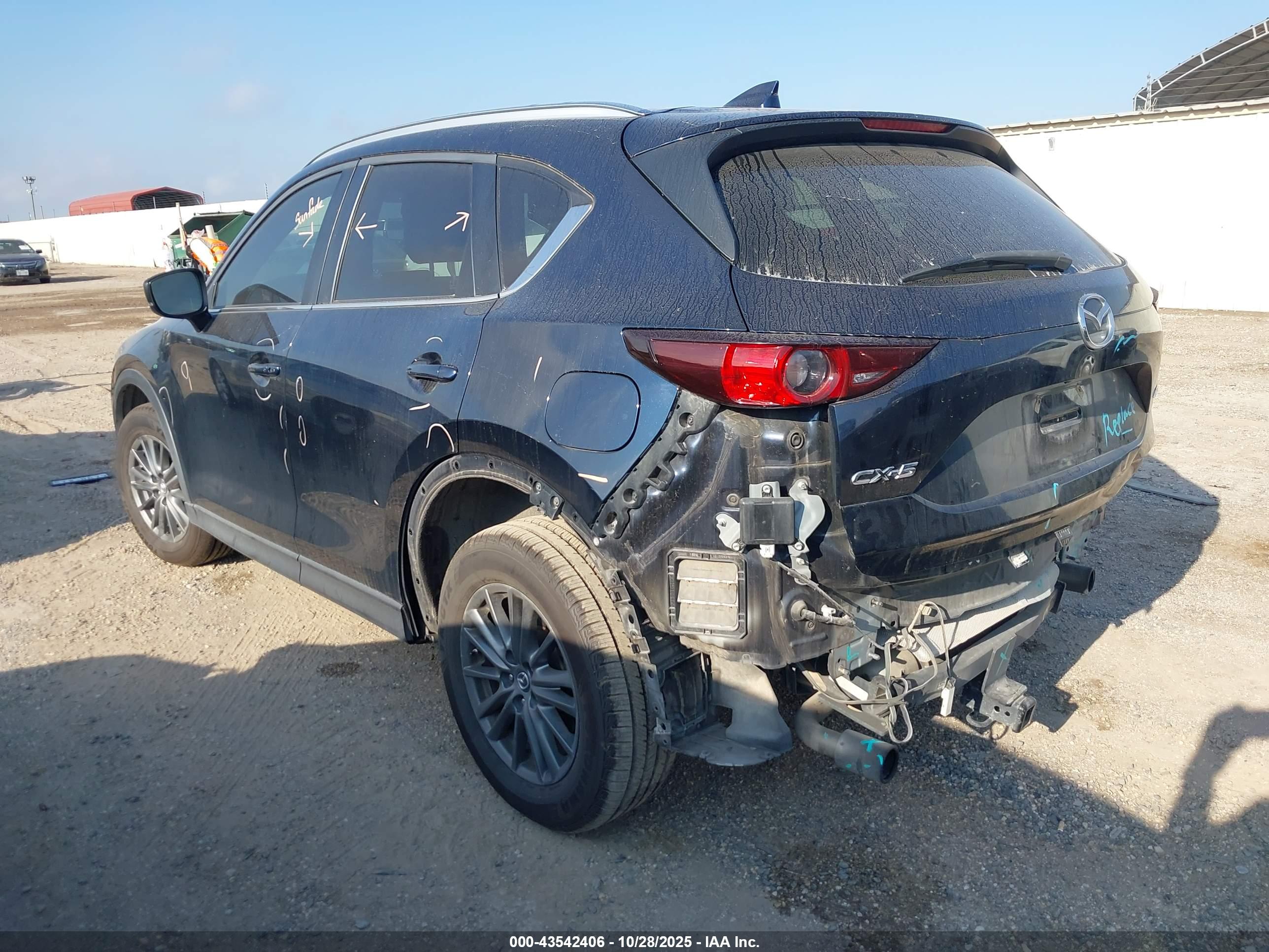 MAZDA CX-5 image 3