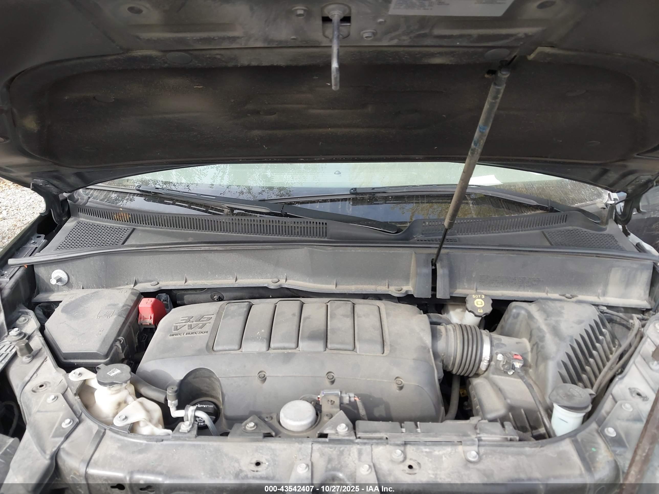 CHEVROLET TRAVERSE image 10