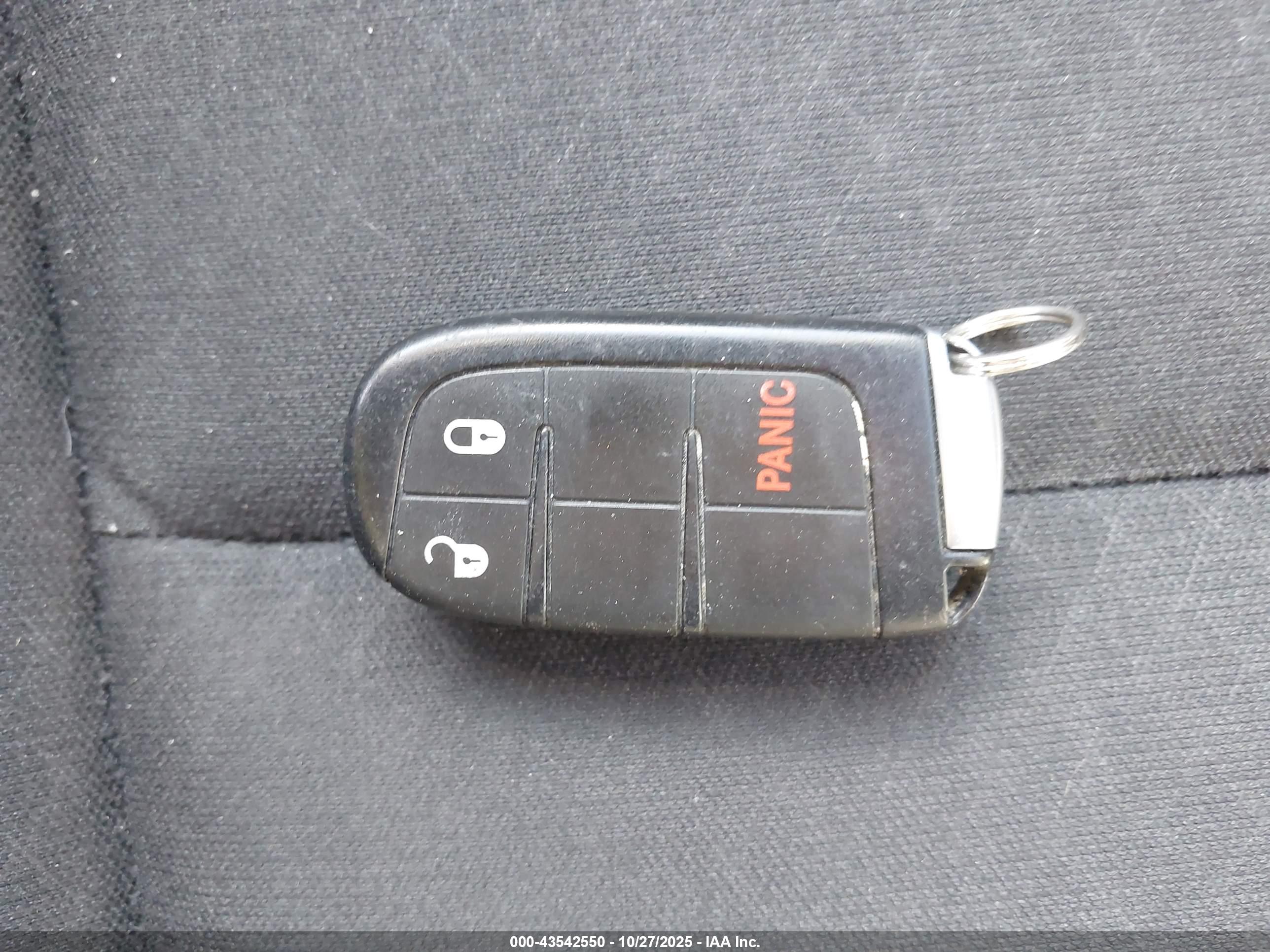 JEEP GRAND image 11