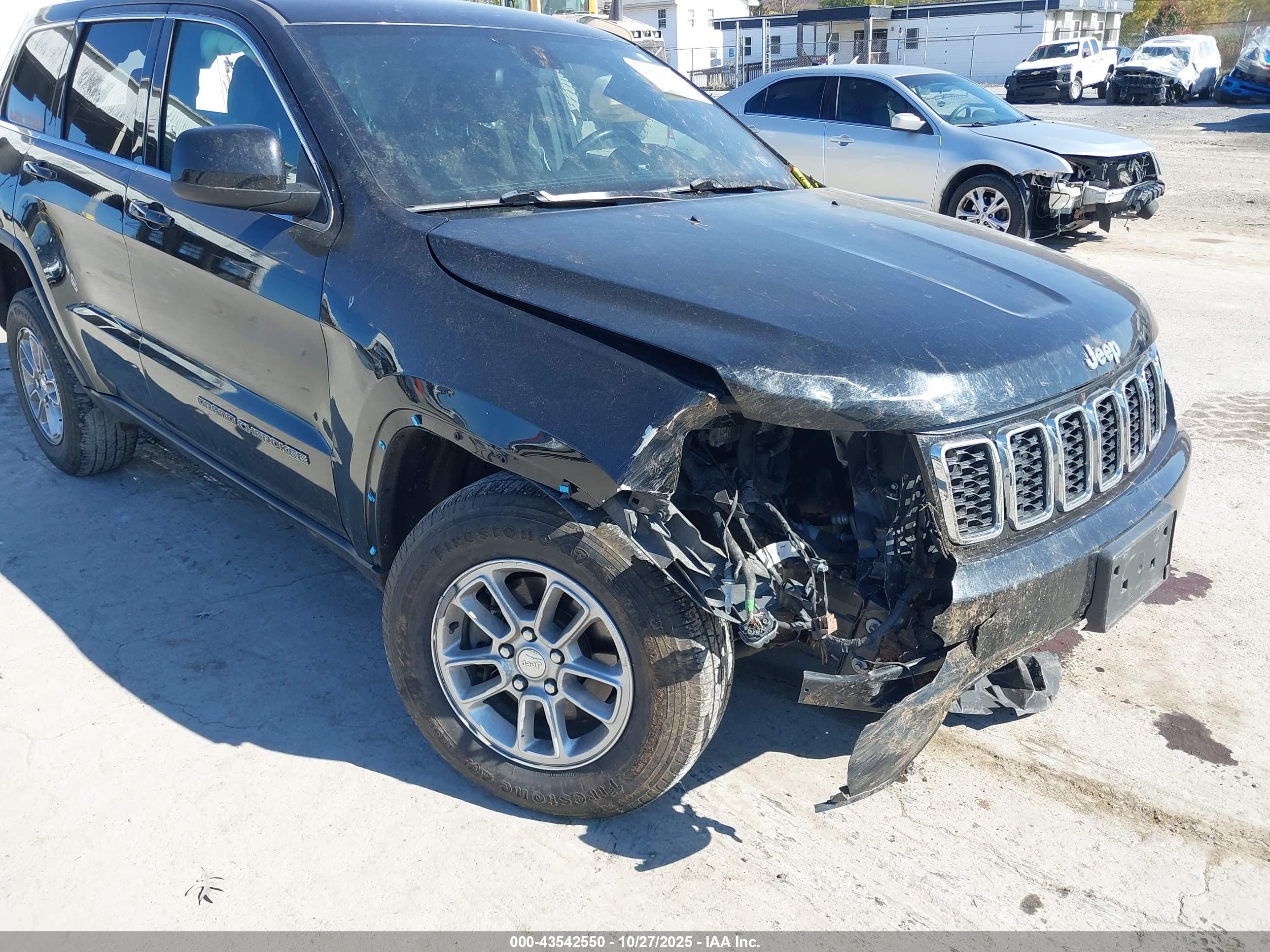 JEEP GRAND image 6