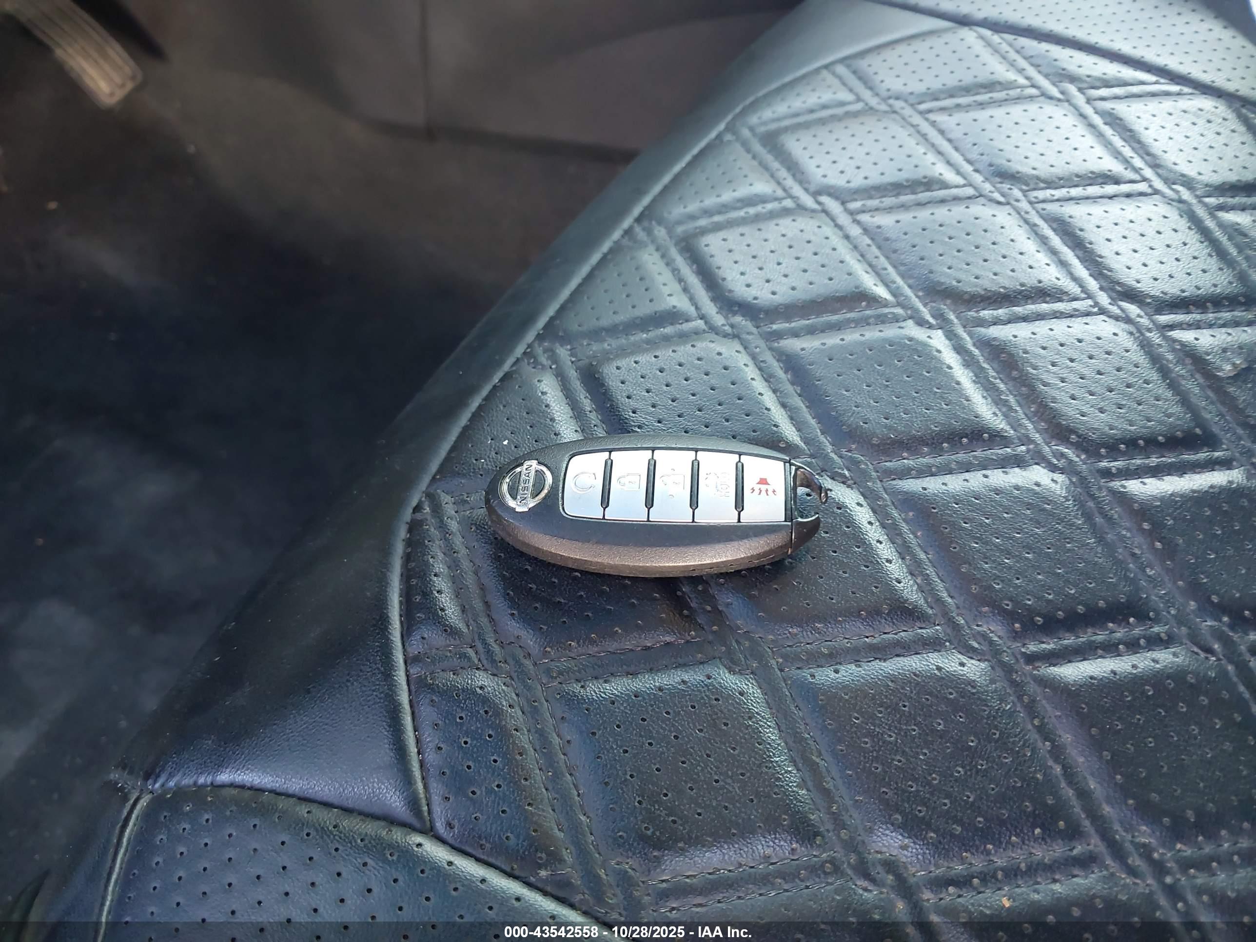 NISSAN ALTIMA image 11