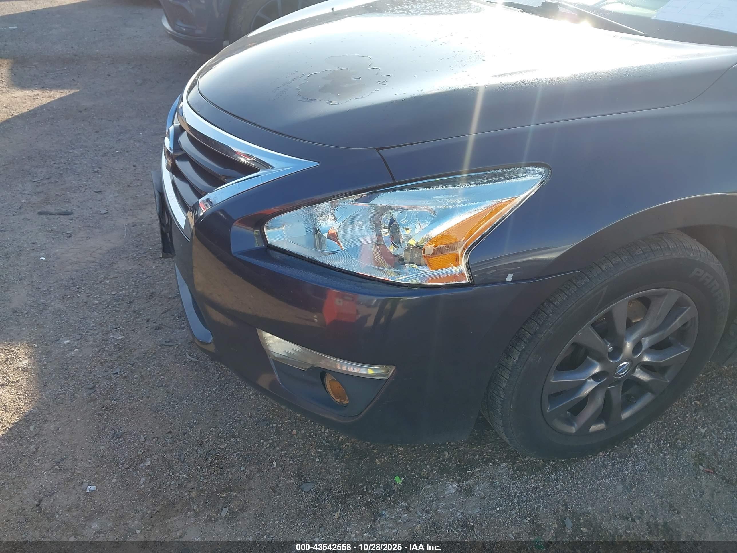 NISSAN ALTIMA image 6