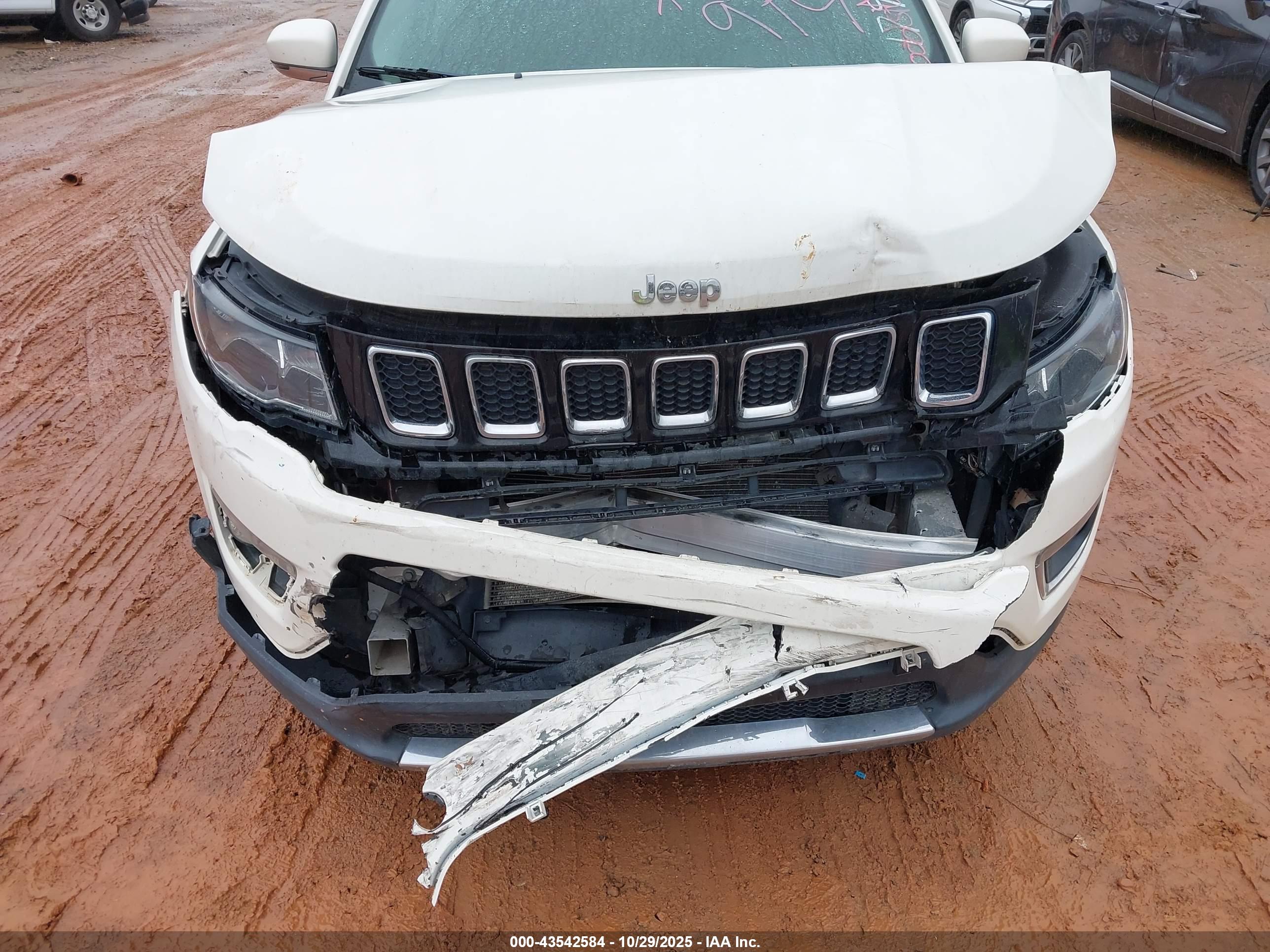 JEEP COMPASS image 6