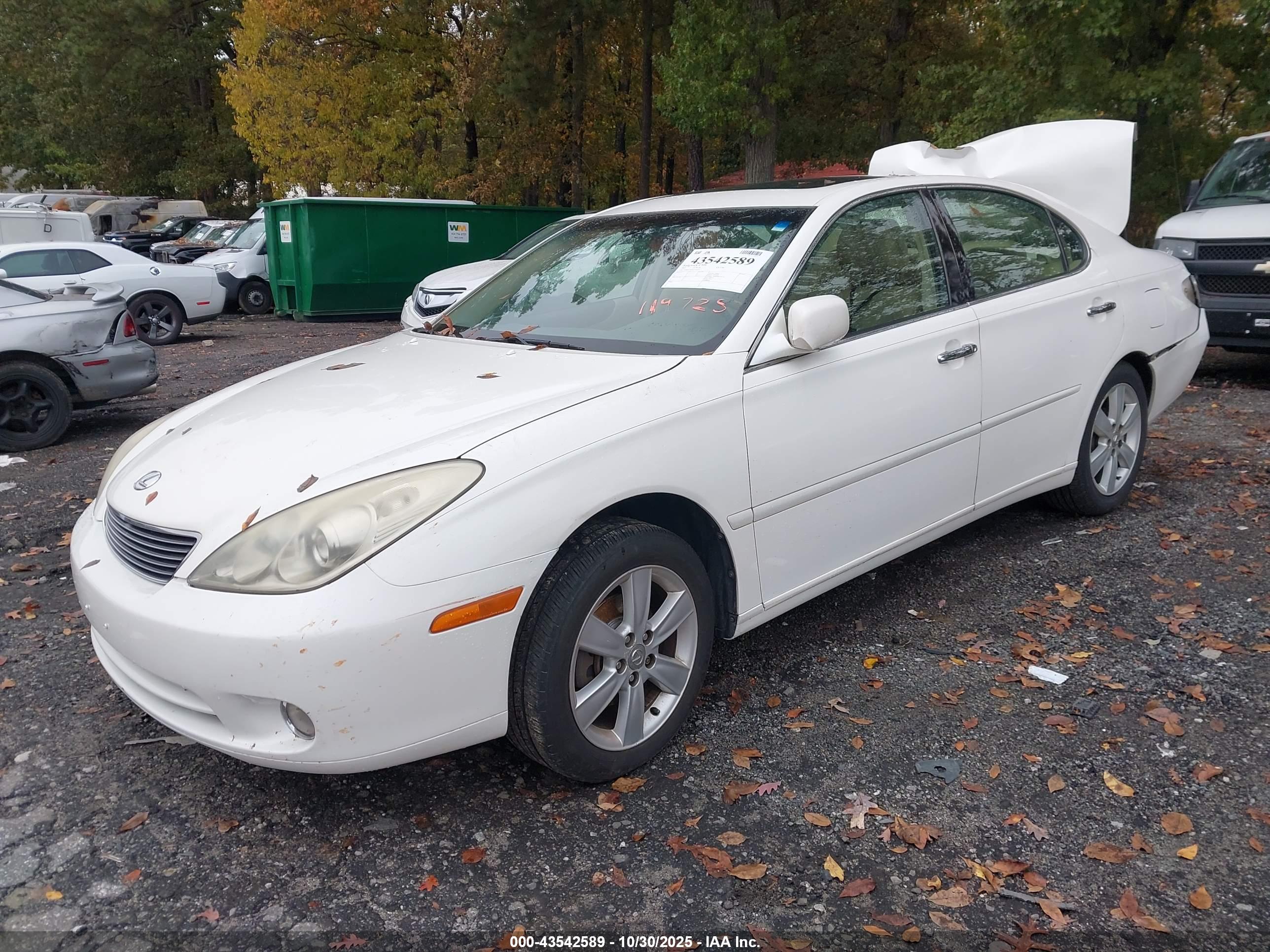 LEXUS ES image 2