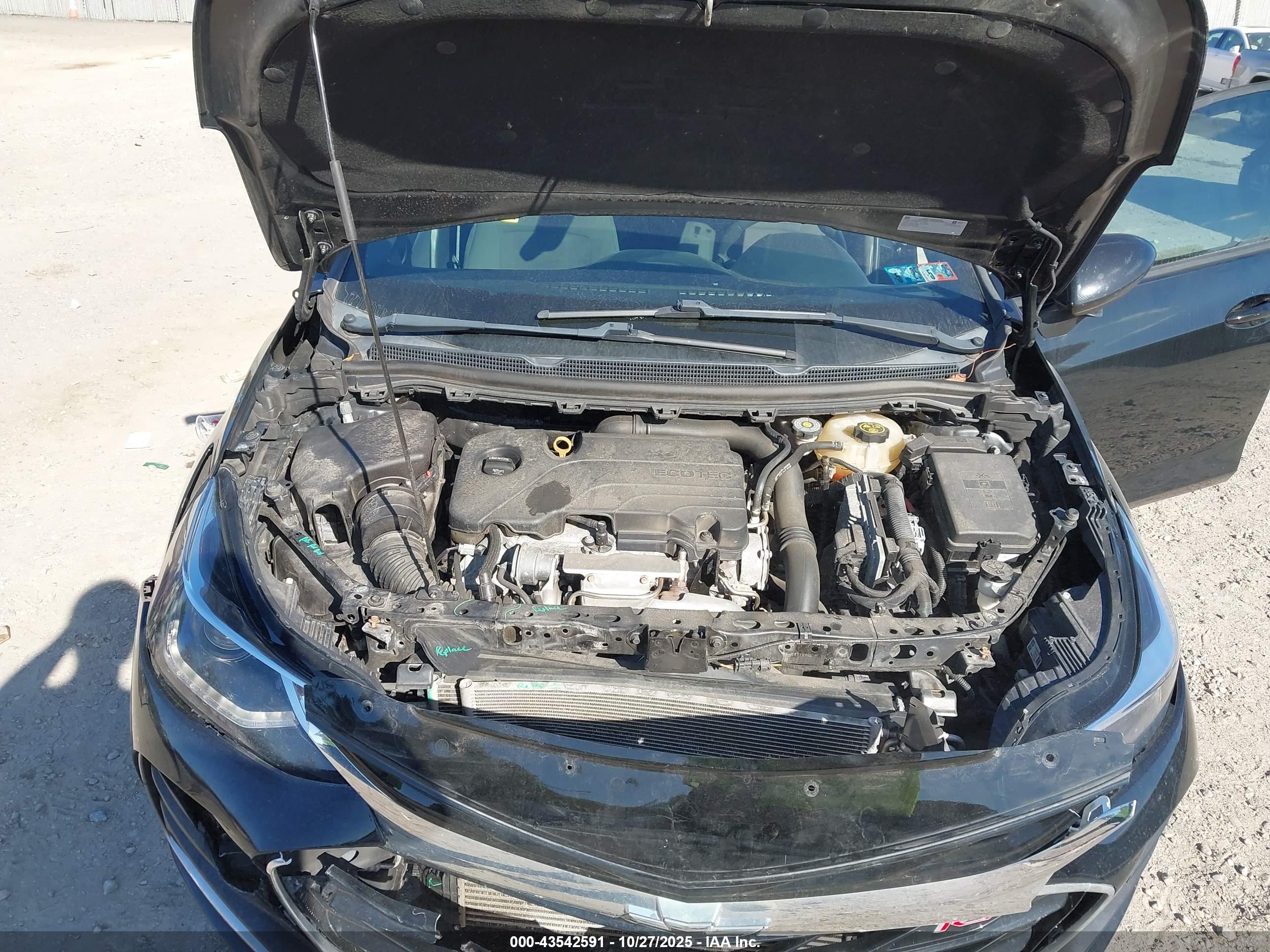 CHEVROLET CRUZE image 10