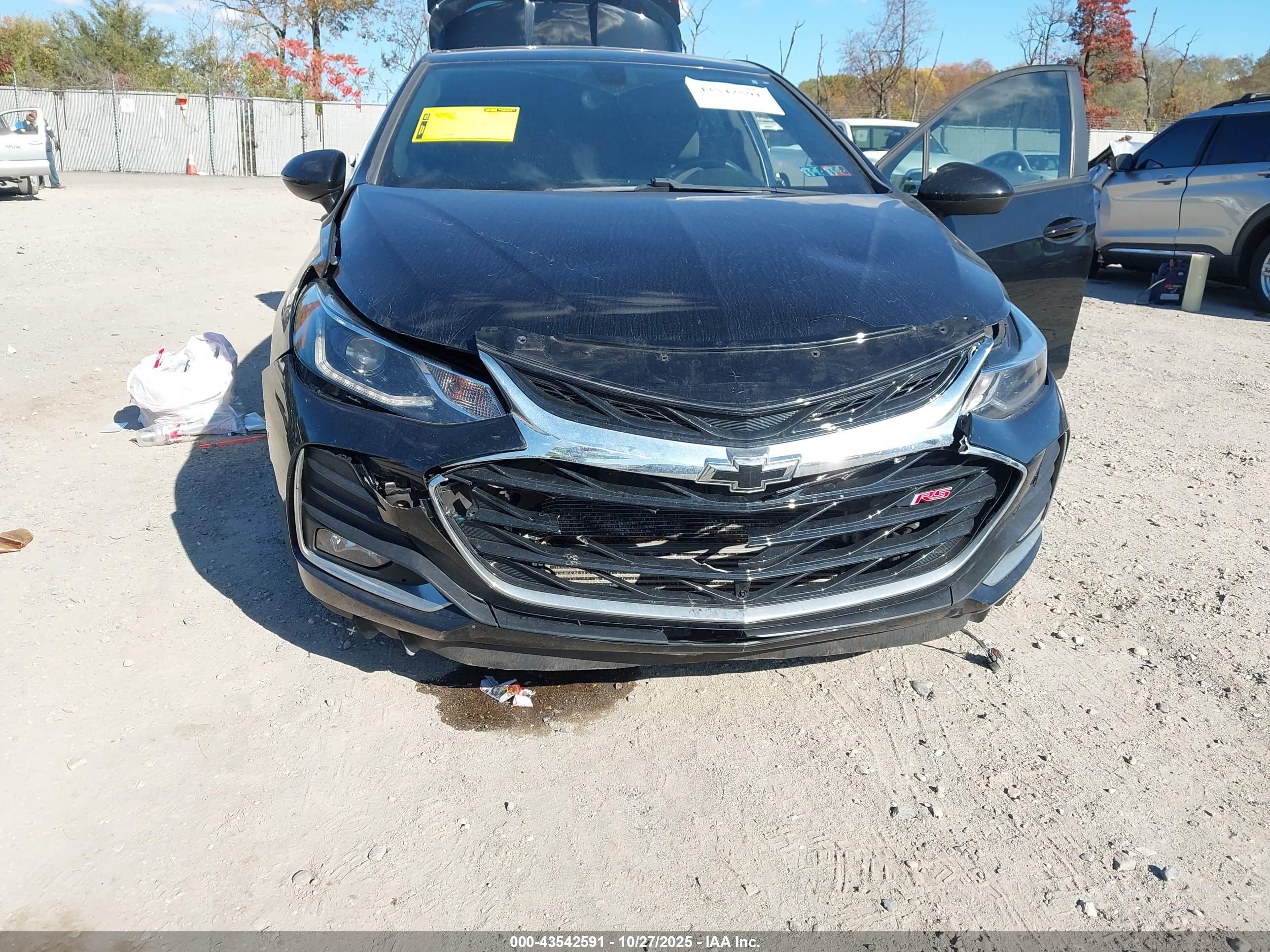 CHEVROLET CRUZE image 6