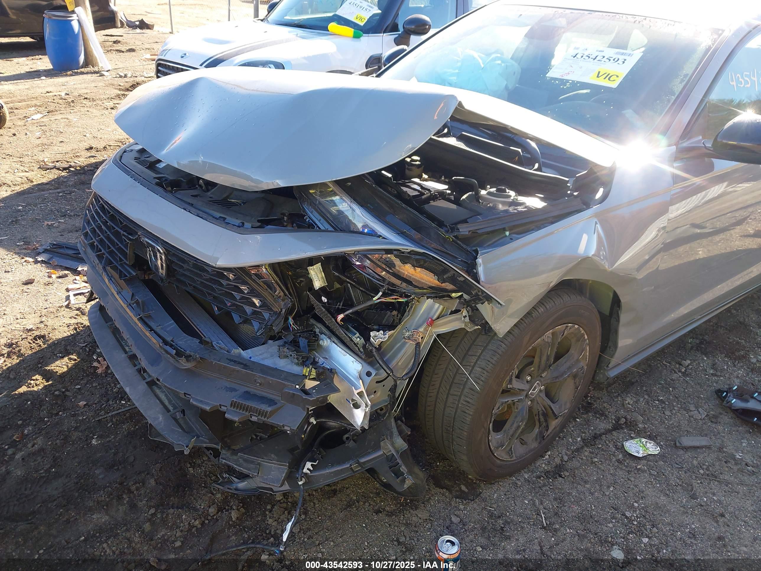 HONDA ACCORD image 6