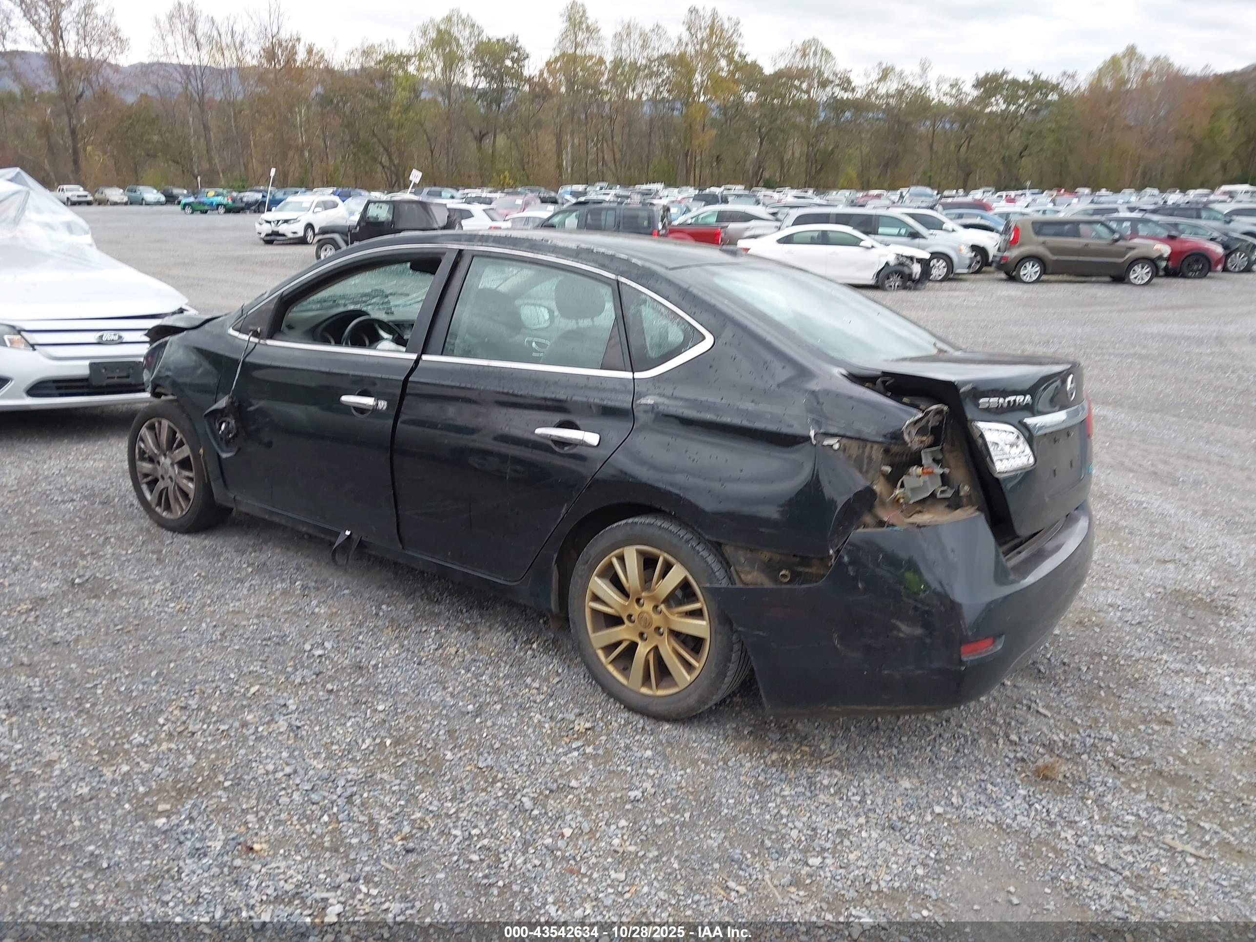 NISSAN SENTRA image 3