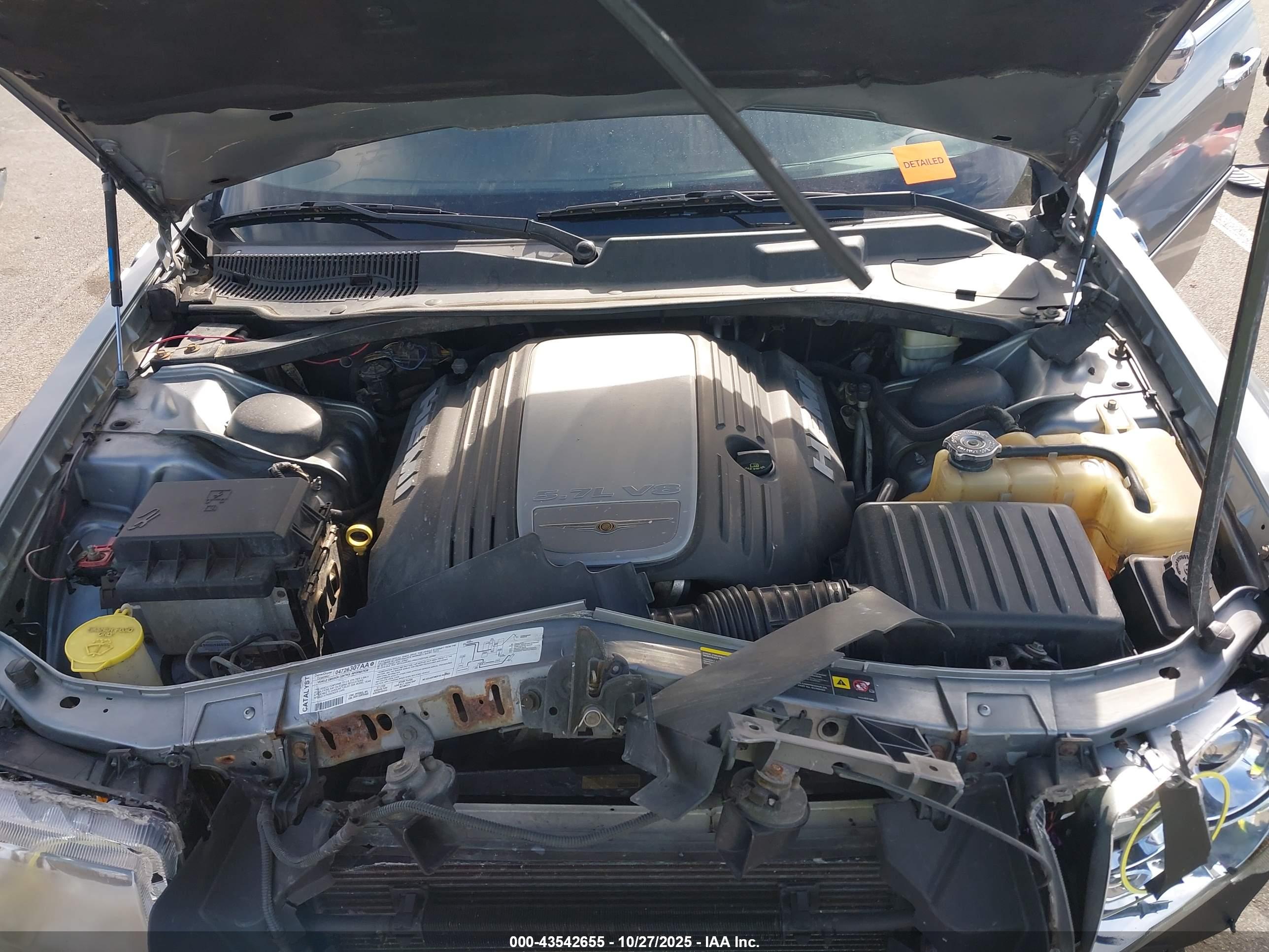 CHRYSLER 300C image 10