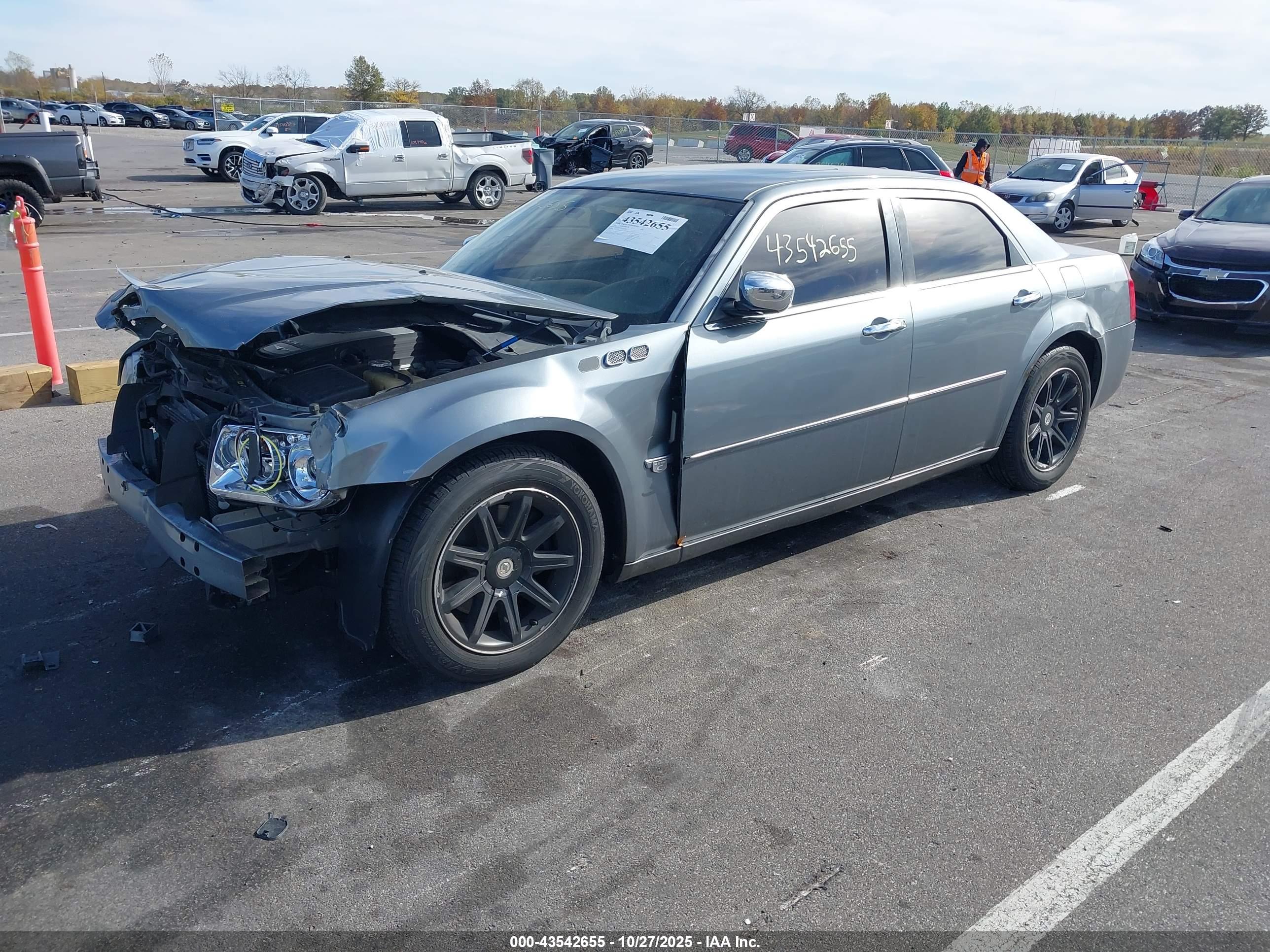 CHRYSLER 300C image 2