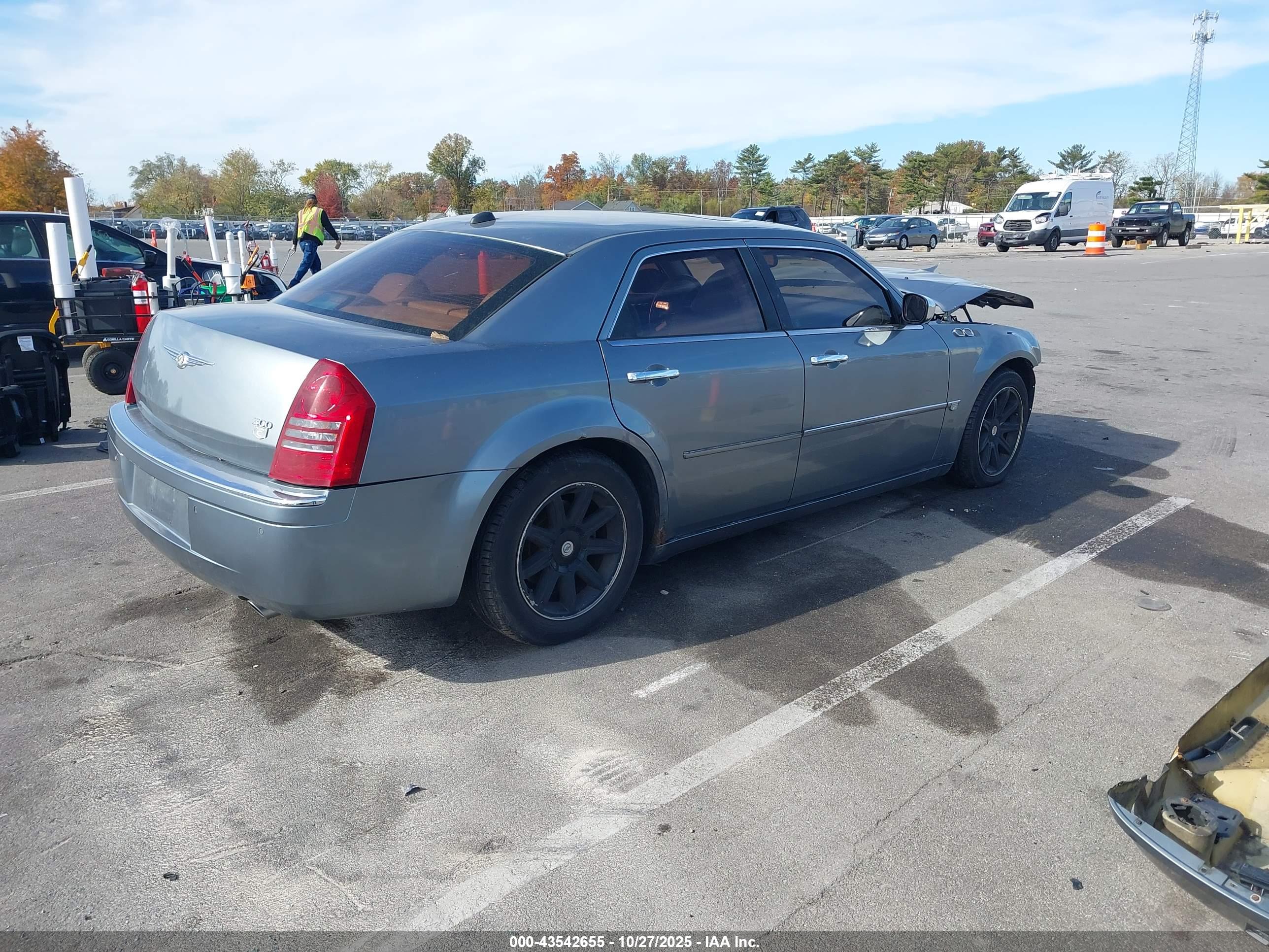 CHRYSLER 300C image 4