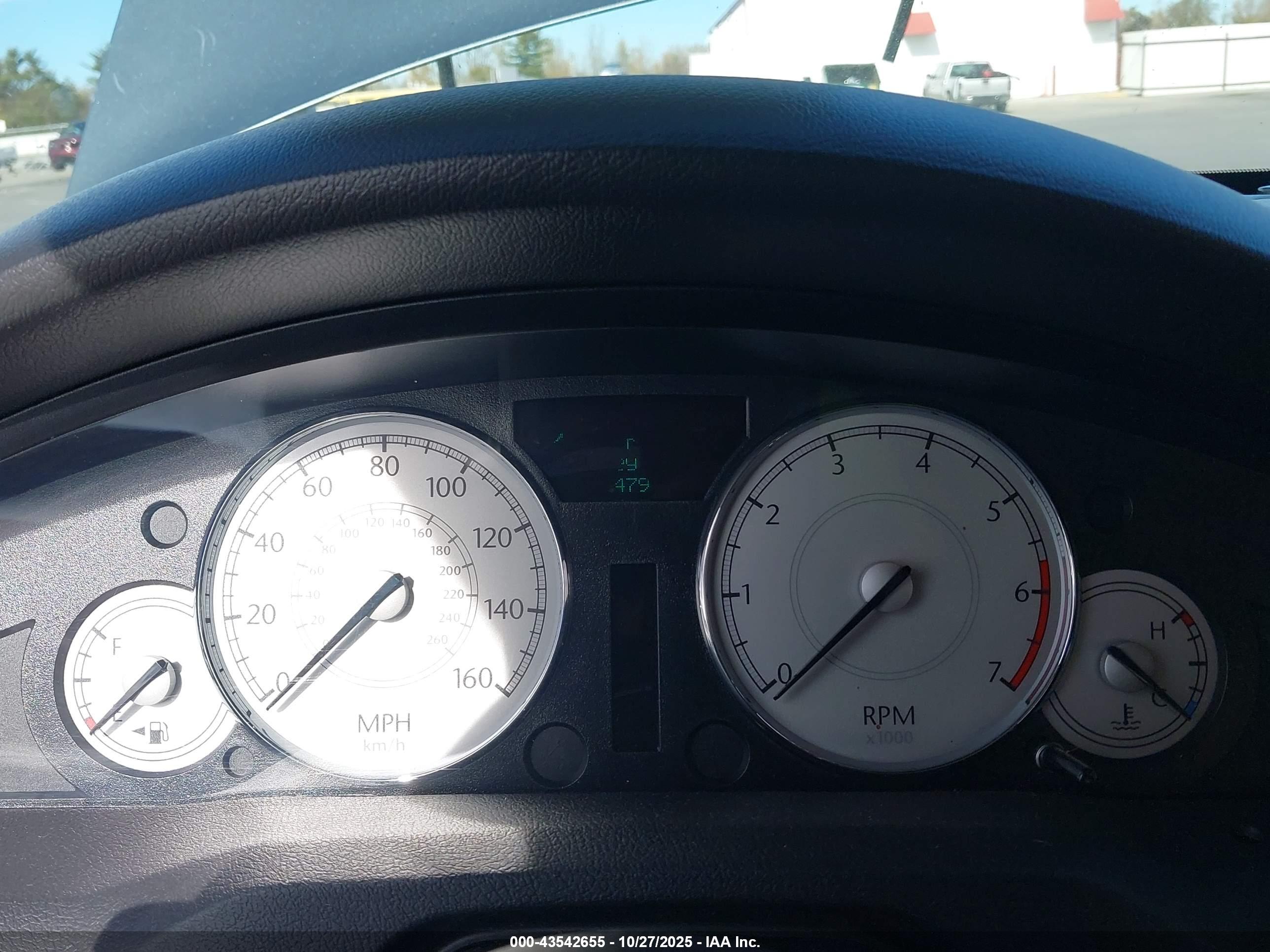 CHRYSLER 300C image 7
