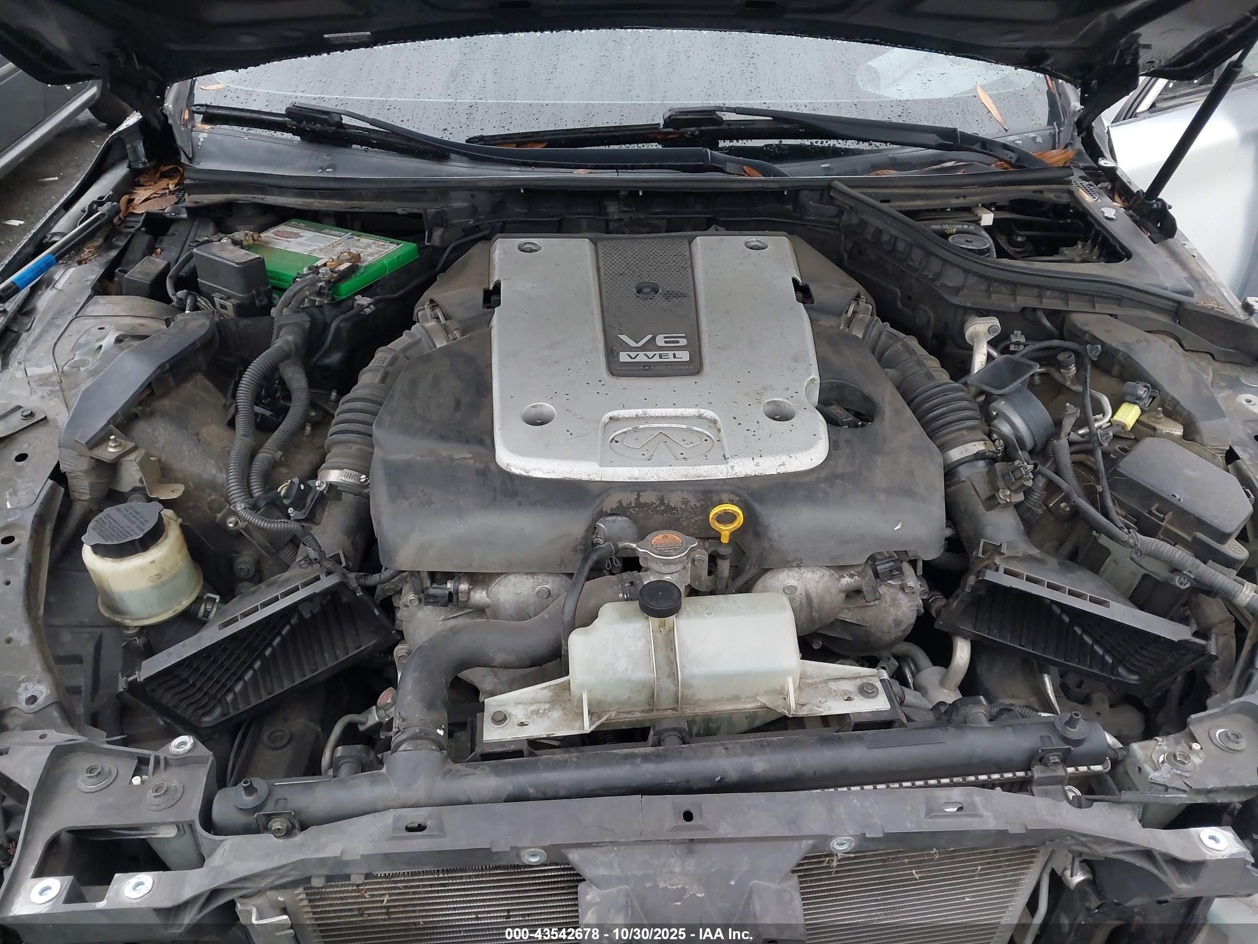 INFINITI Q50 image 10