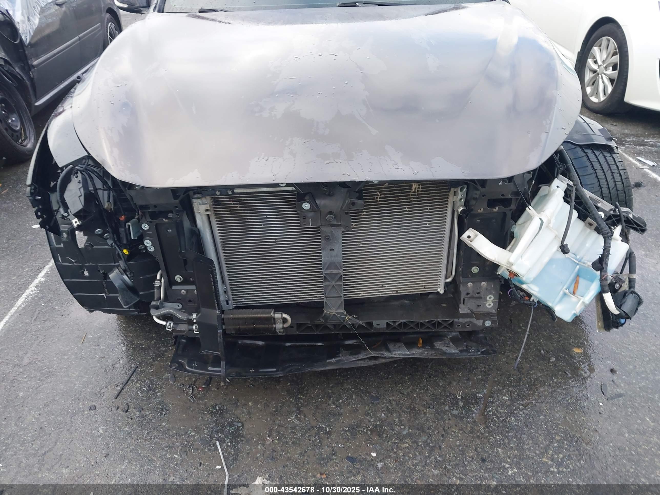 INFINITI Q50 image 6