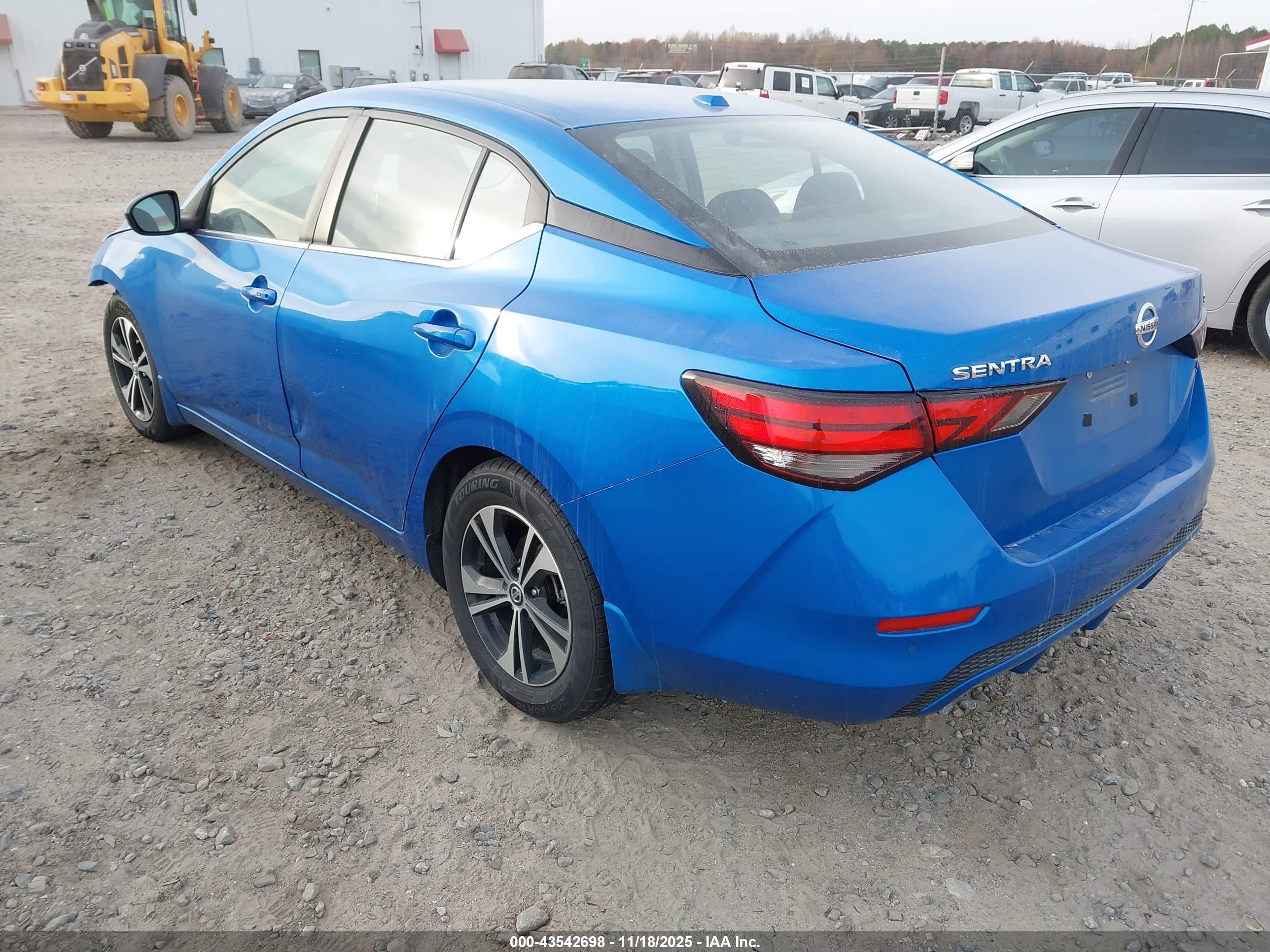 NISSAN SENTRA image 3