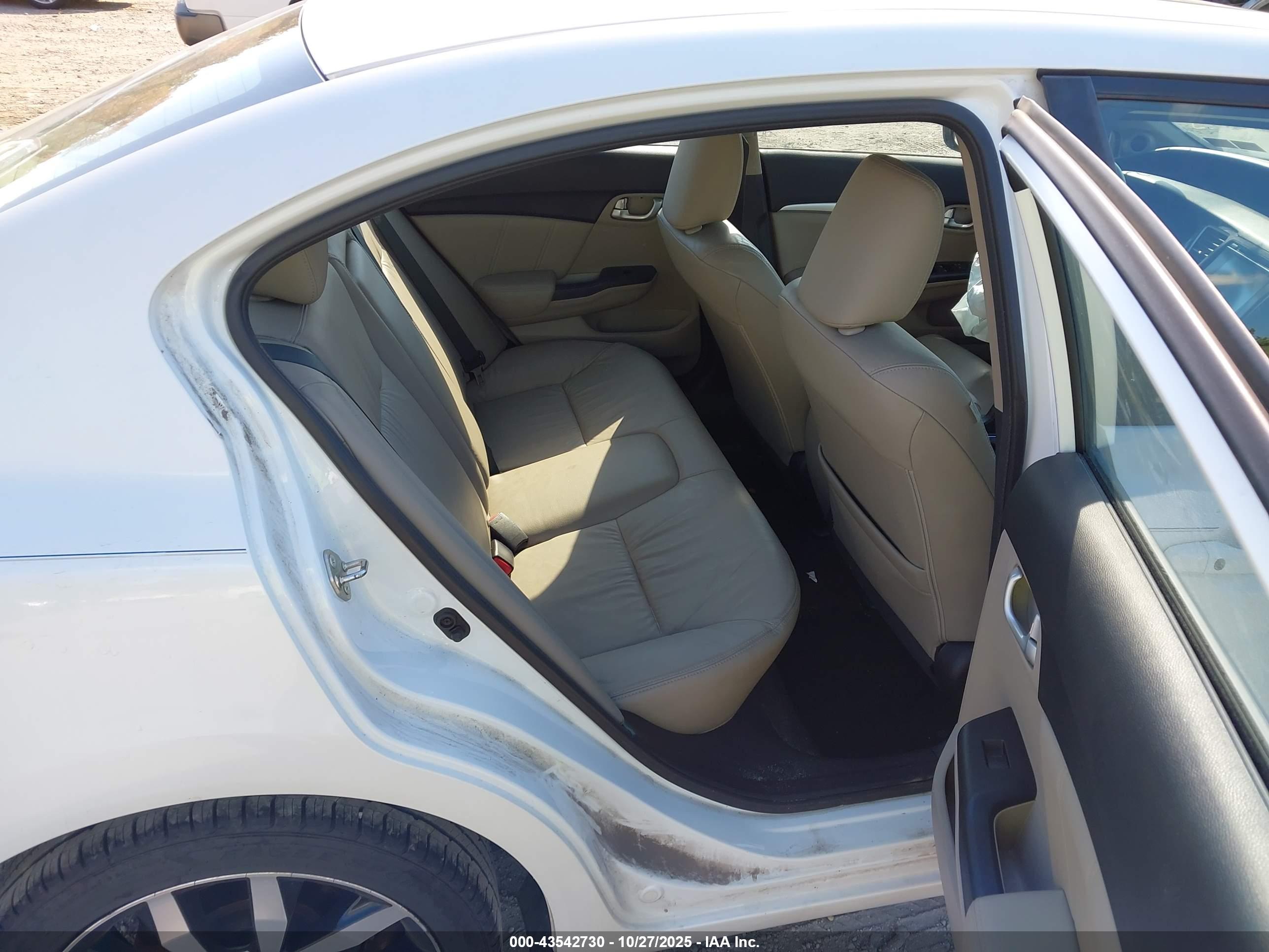 HONDA CIVIC image 8