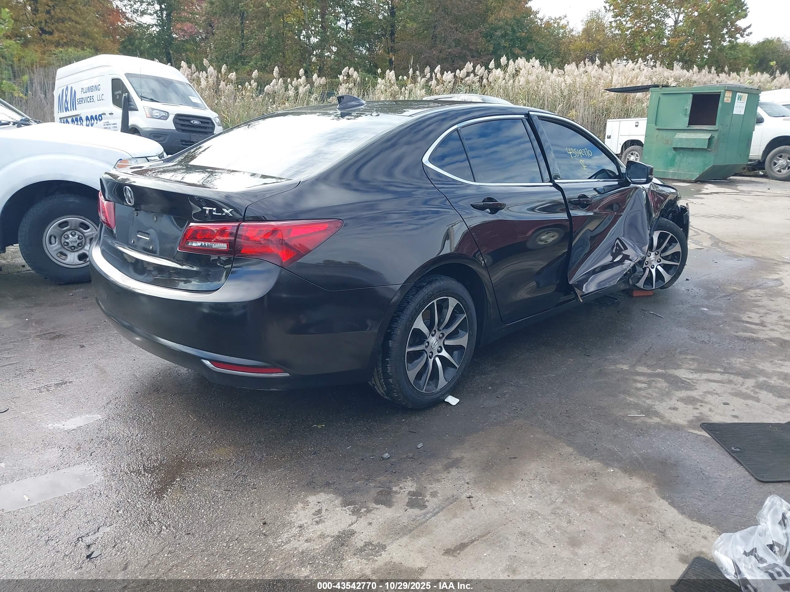 ACURA TLX image 4