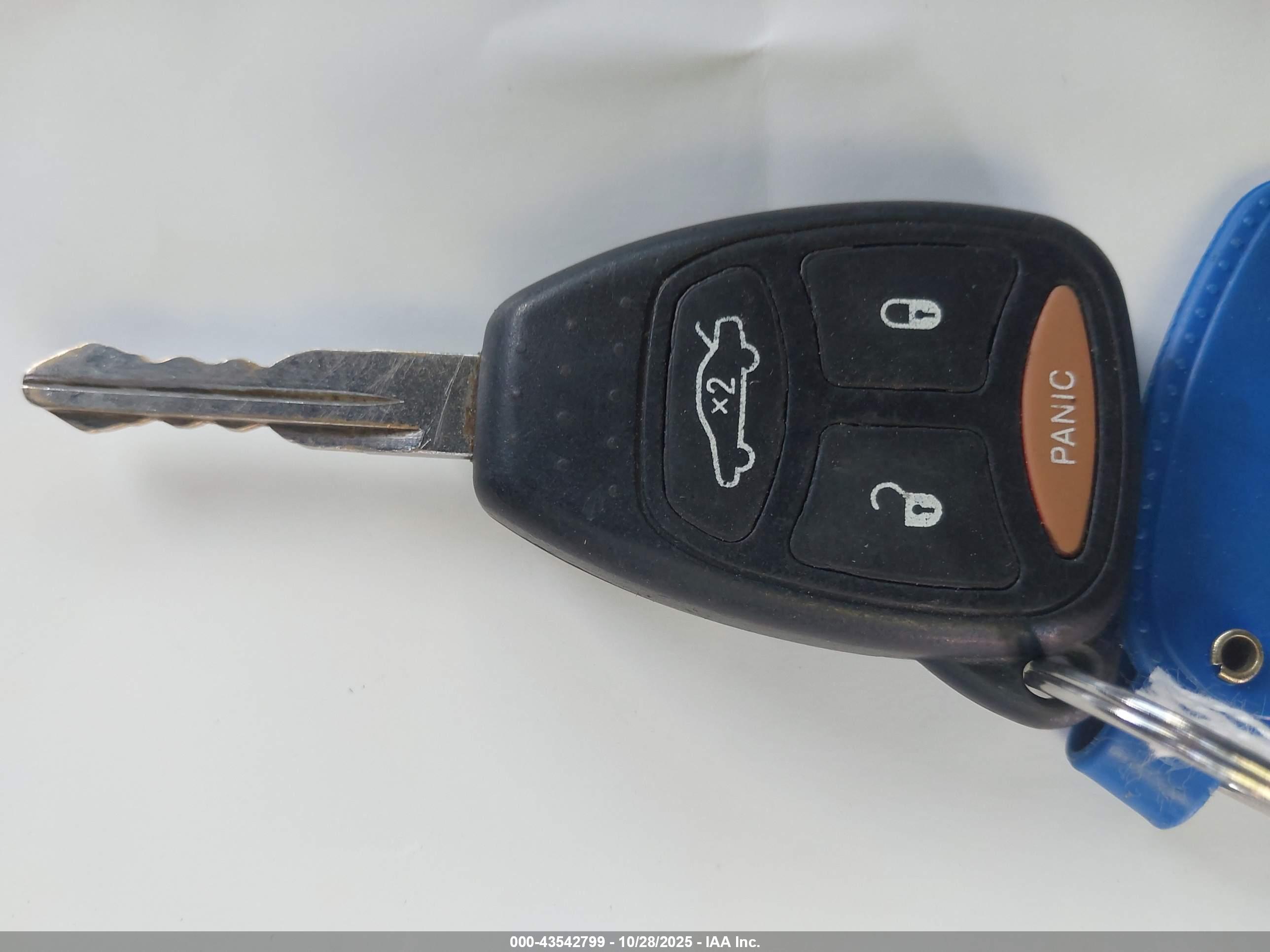 CHRYSLER 300 image 11