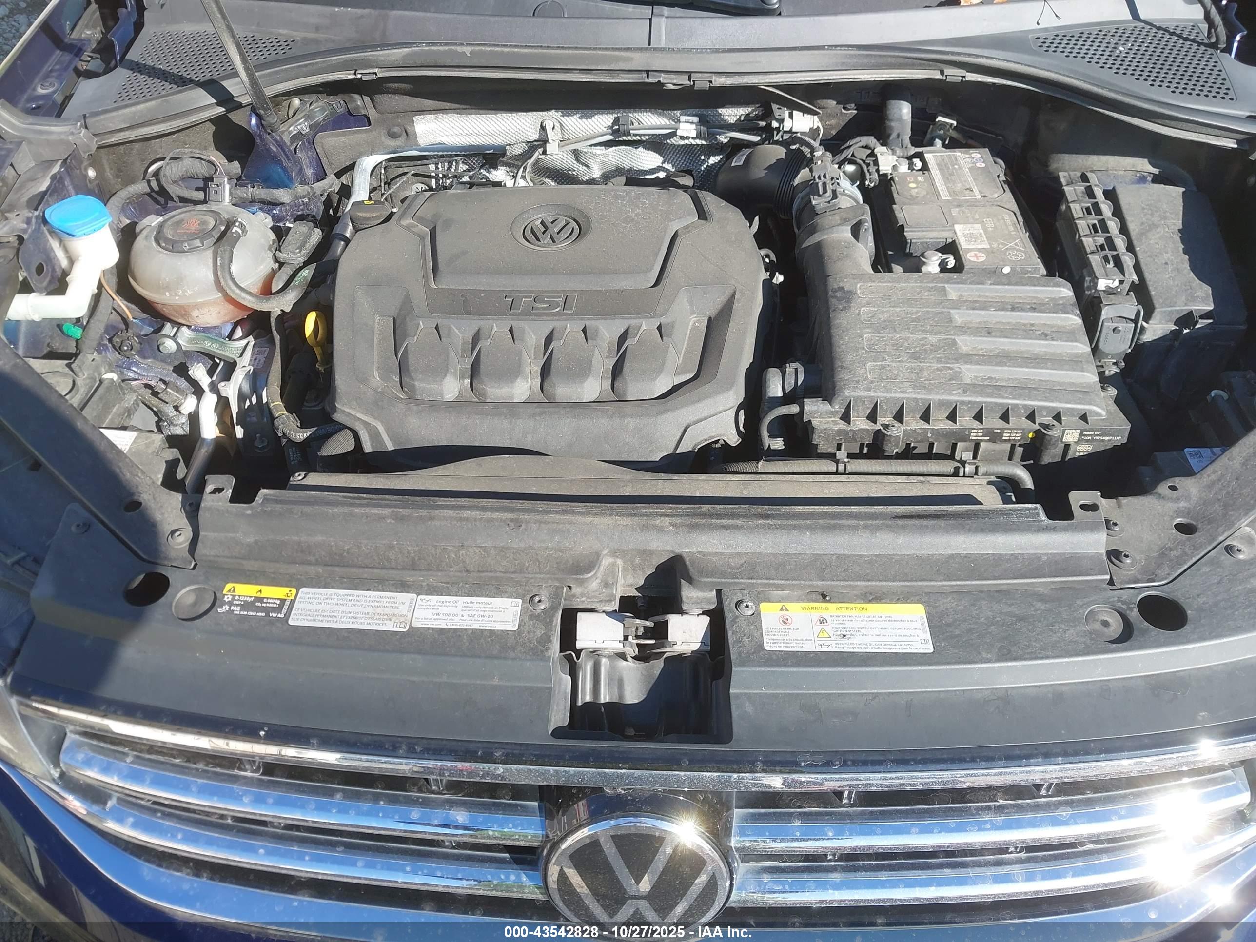 VOLKSWAGEN TIGUAN image 10