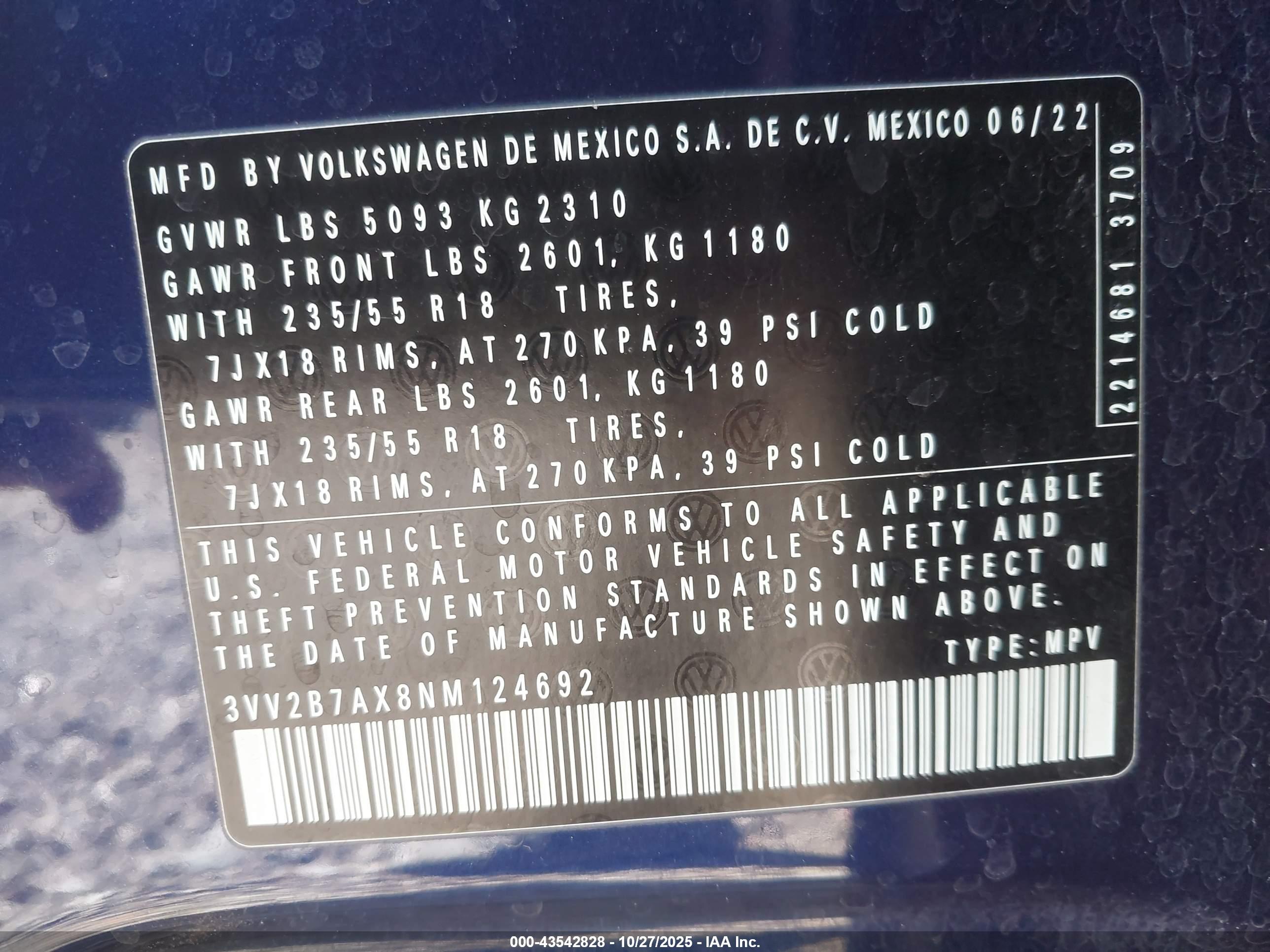 VOLKSWAGEN TIGUAN image 9