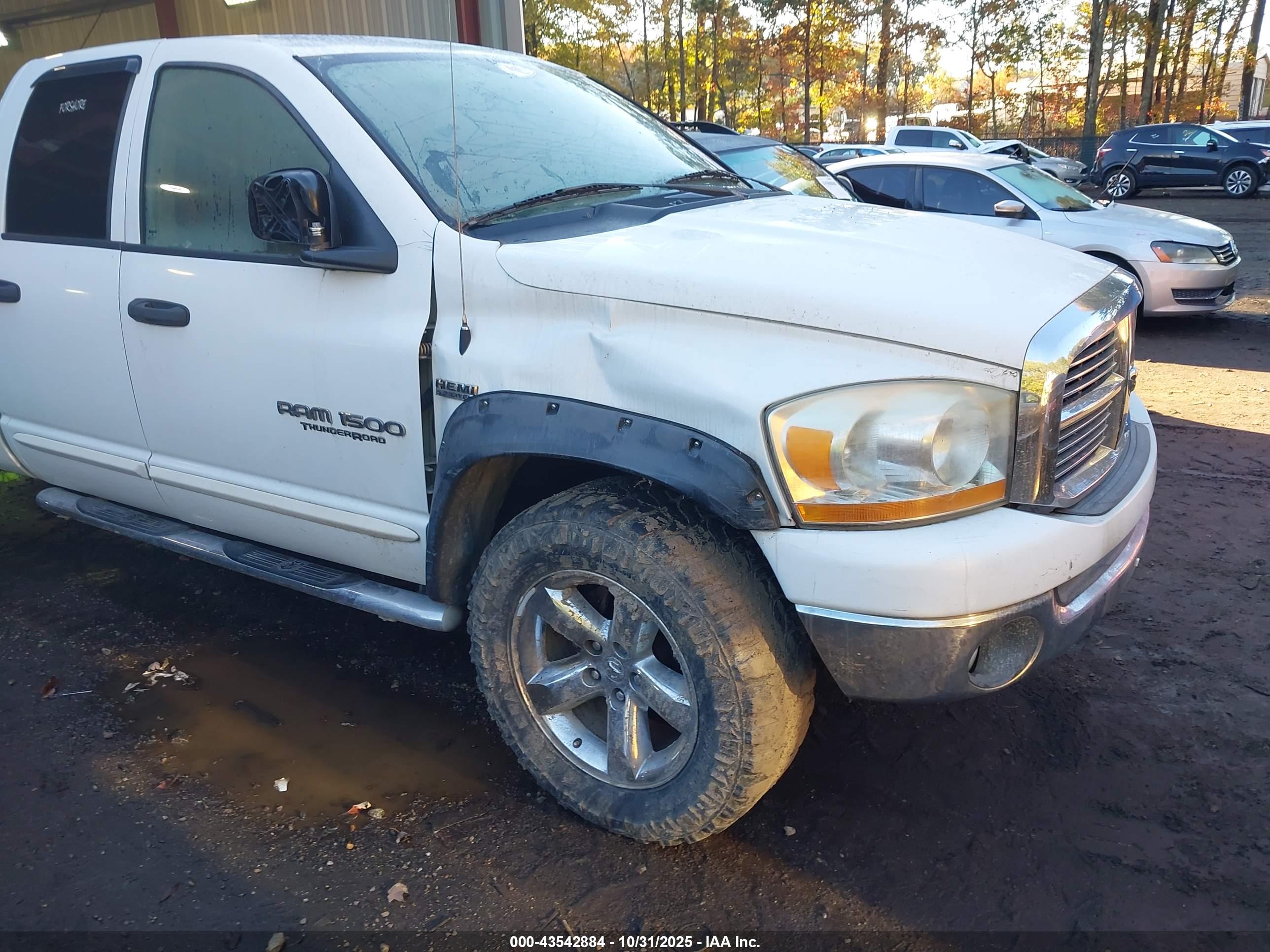 DODGE RAM image 6