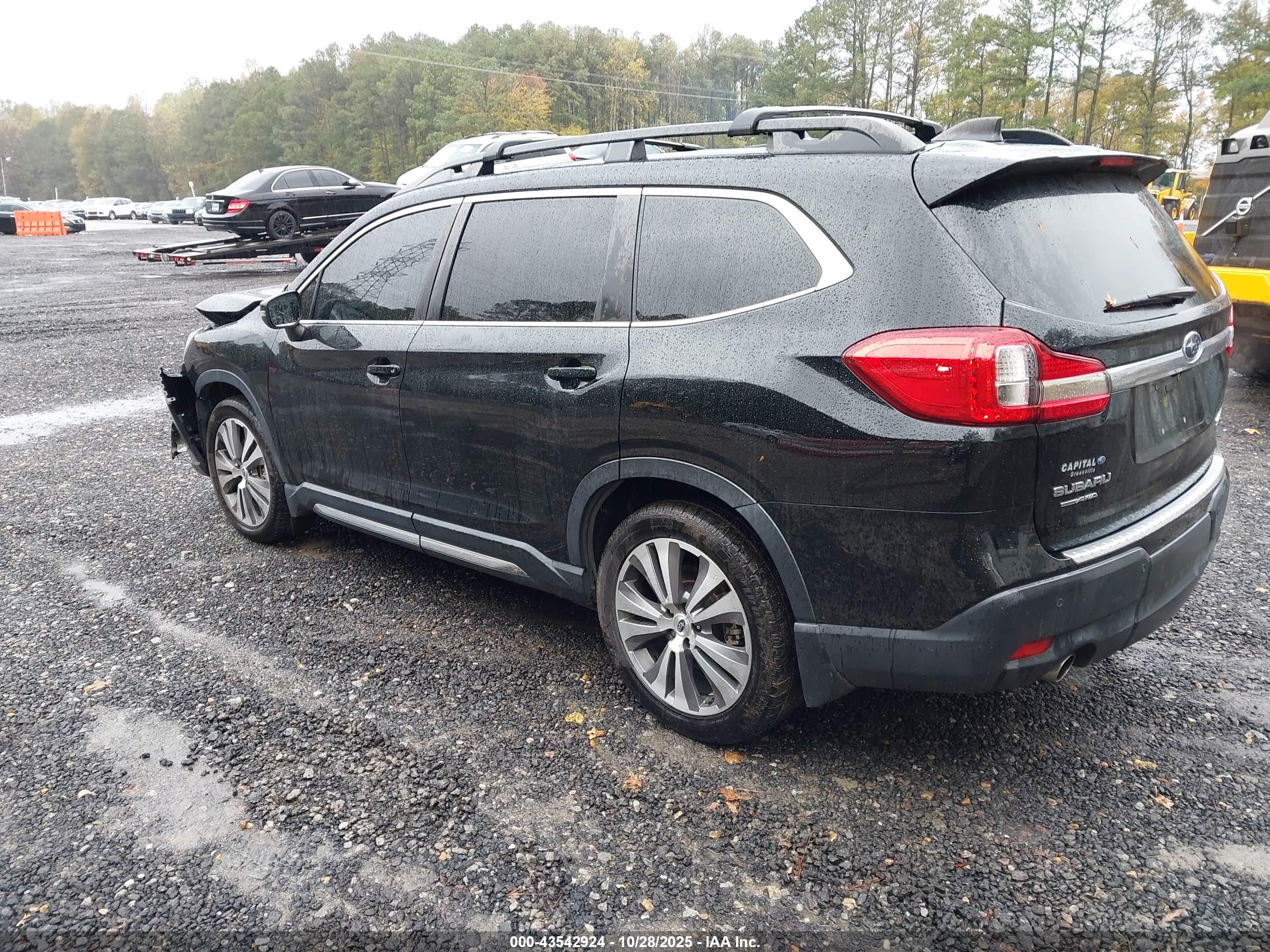 SUBARU ASCENT image 3
